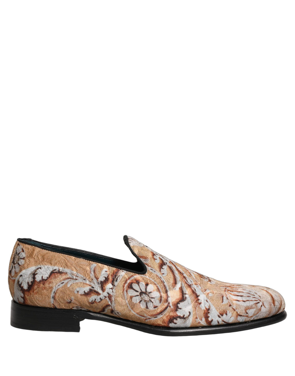 Chaussures mocassins pour homme Dolce & Gabbana en brocart beige, slip-on élégants et sophistiqués.