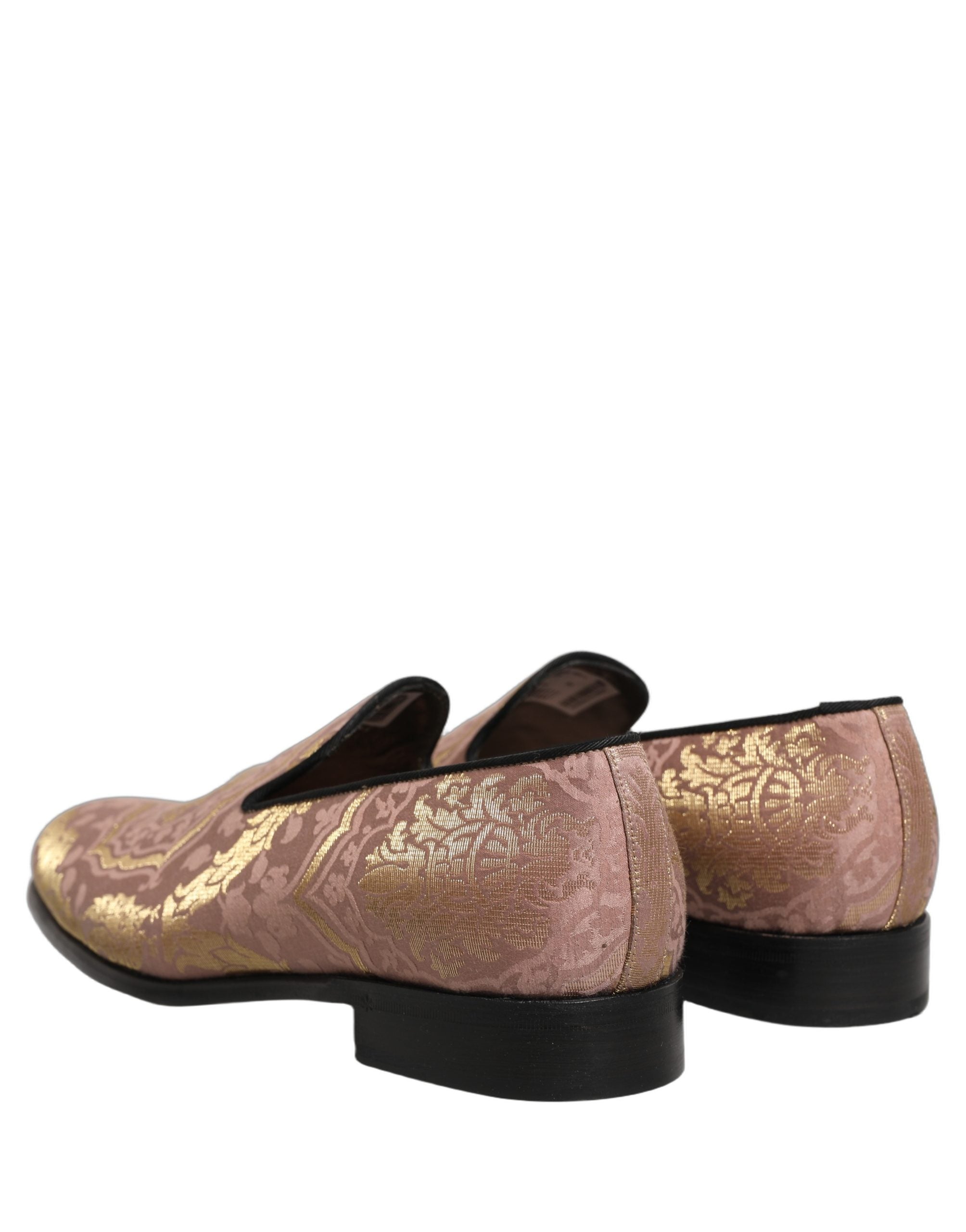 Chaussures mocassins homme Dolce & Gabbana en brocart rose, slip-on élégants et sophistiqués, pour un style luxueux et moderne.