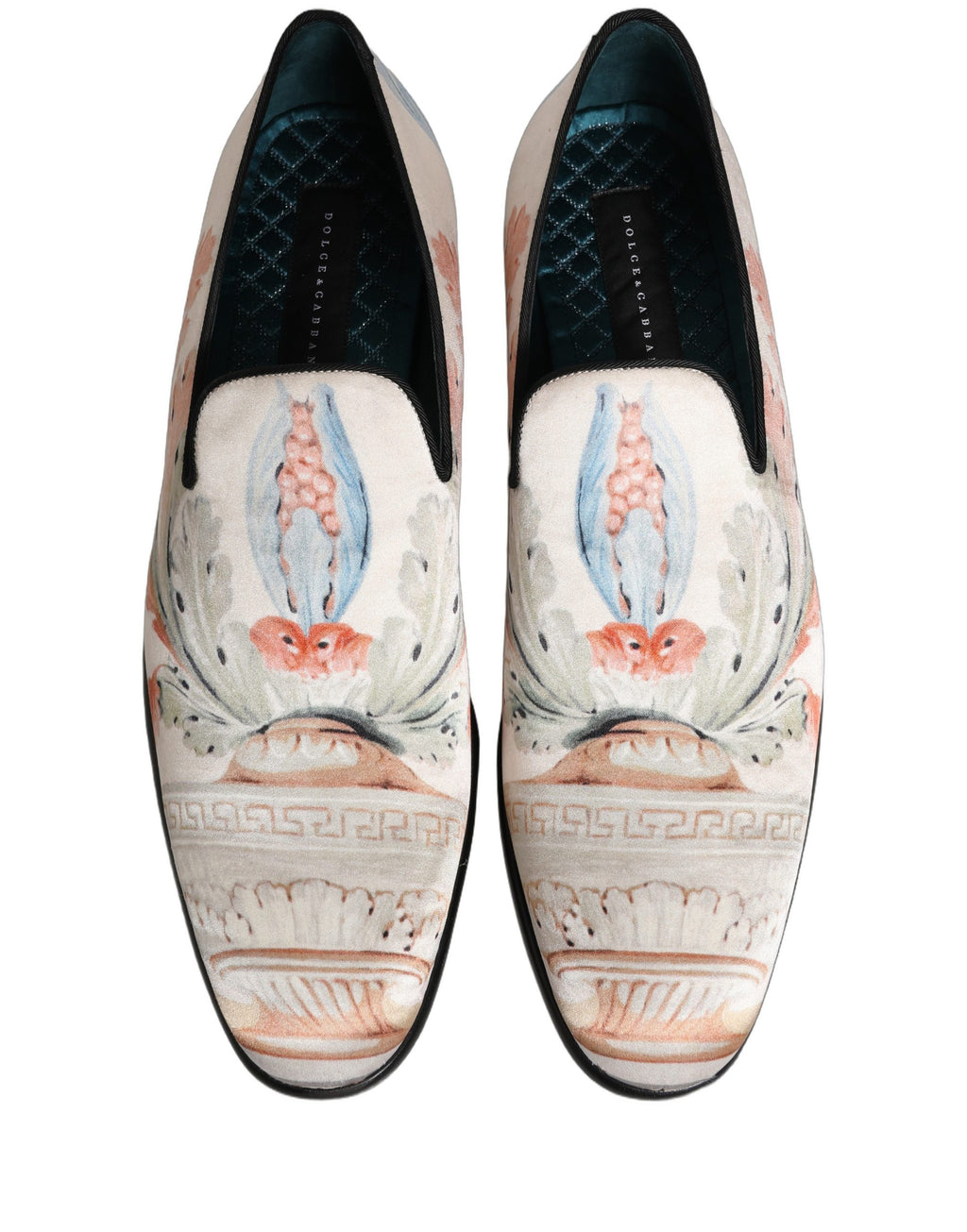 Chaussures mocassins Dolce & Gabbana blanches à motif floral, style slip-on, pour femmes, élégantes et confortables.