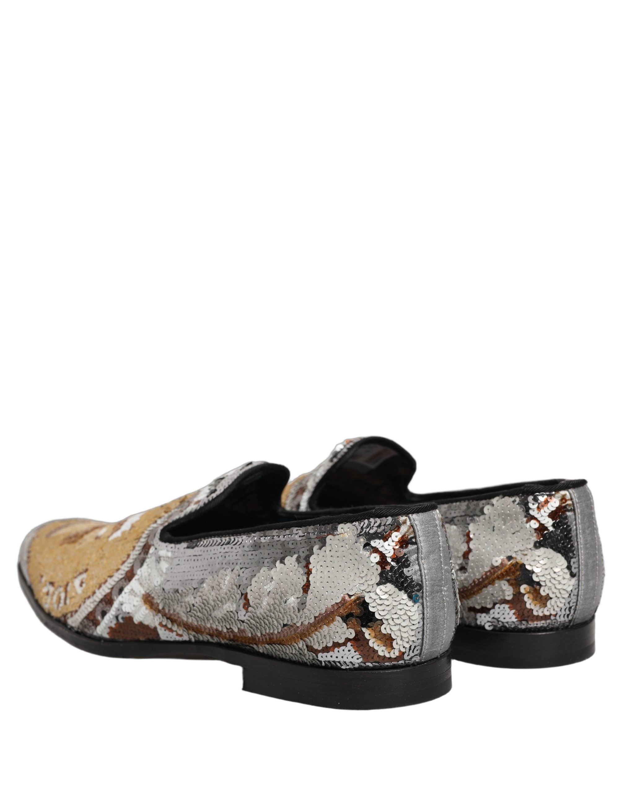Chaussures Dolce & Gabbana mocassins blancs à sequins en or, slip-on élégants et brillants pour femmes