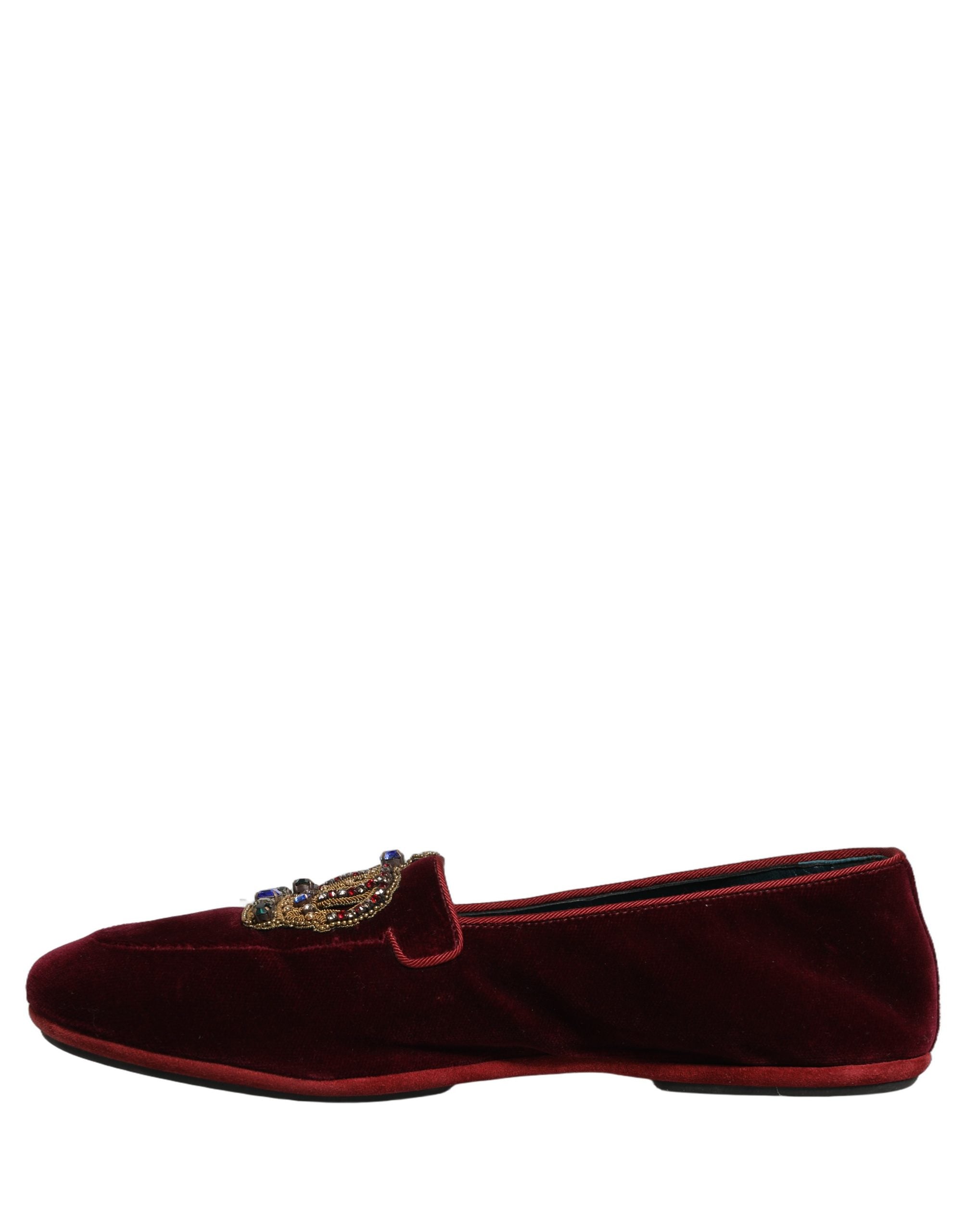 Chaussures mocassins Dolce & Gabbana en velours bordeaux avec couronne, style slip-on, élégantes et confortables pour homme