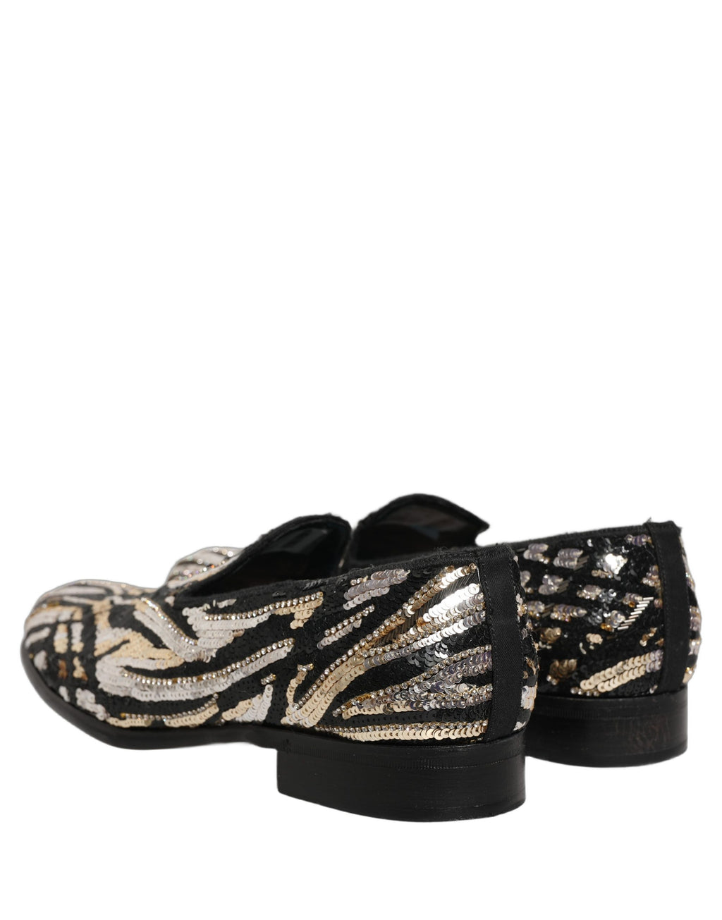 Mocassins Dolce & Gabbana dorés à rayures, ornés de sequins brillants et détails embellis, chaussures élégantes en cuir.