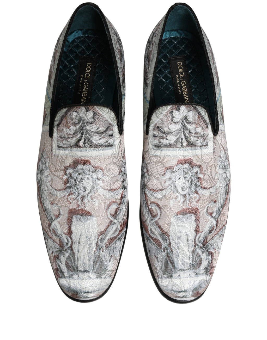 Chaussures Dolce & Gabbana en velours multicolore avec motif baroque, style loafers élégants et sophistiqués.