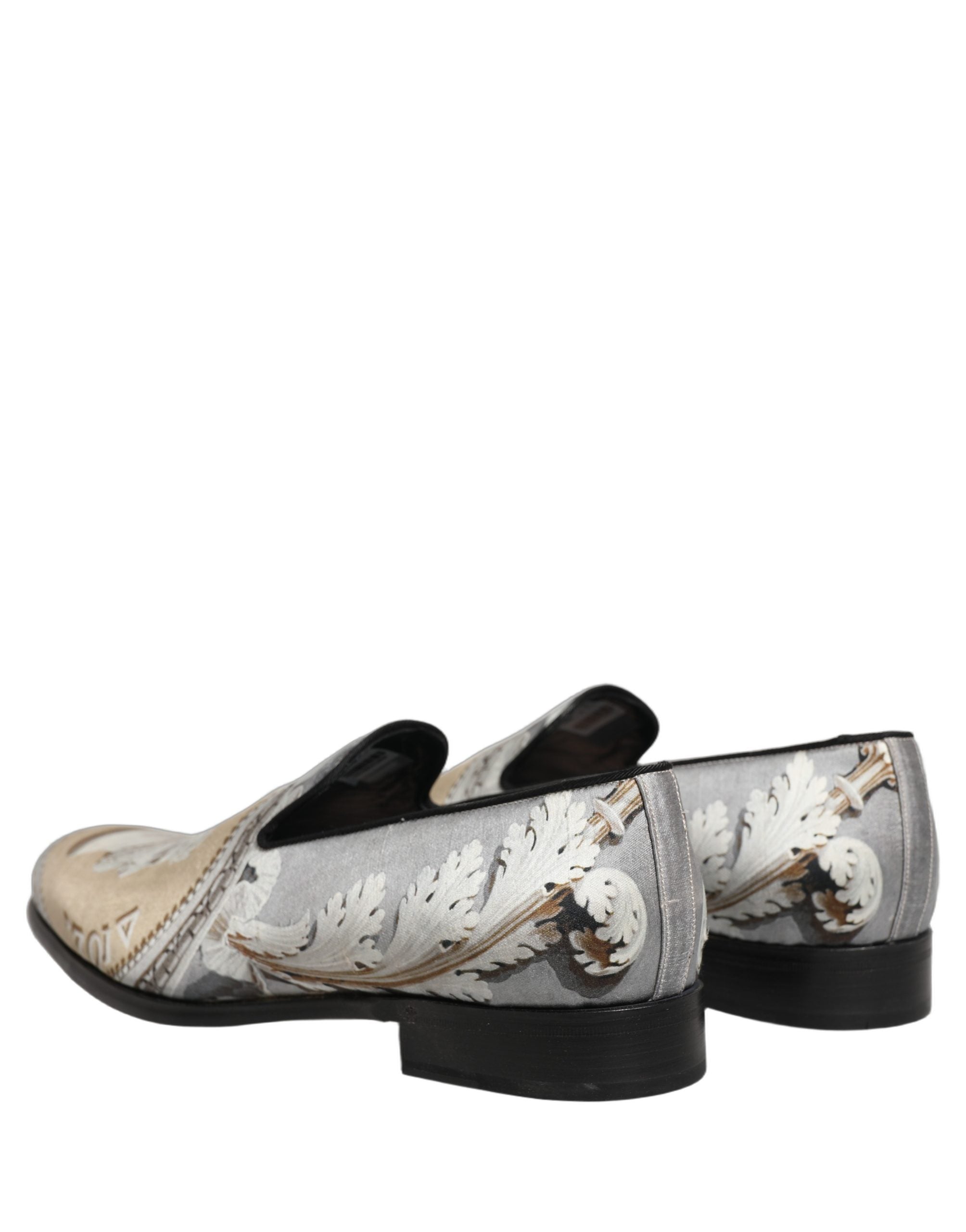 Chaussures Dolce & Gabbana loafers romains multicolores en slip-on pour femme, style élégant et coloré avec motif sophistiqué.