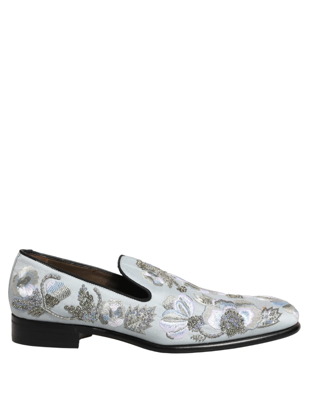 Mocassins pour hommes Dolce & Gabbana blancs avec embellissements floraux et détails élégants.