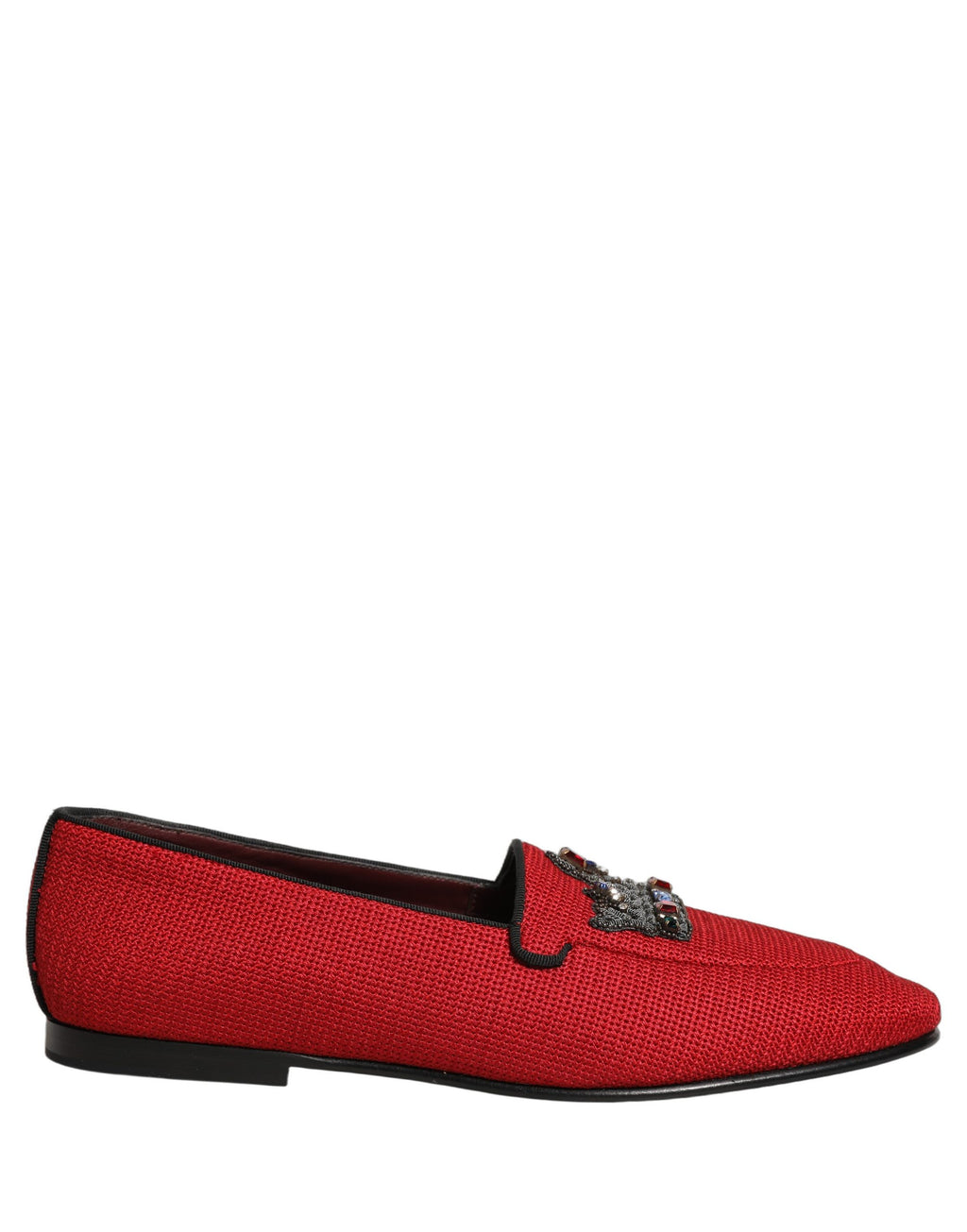 Chaussures loafers Dolce & Gabbana rouges avec couronne ornée, élégantes en cuir pour femme.