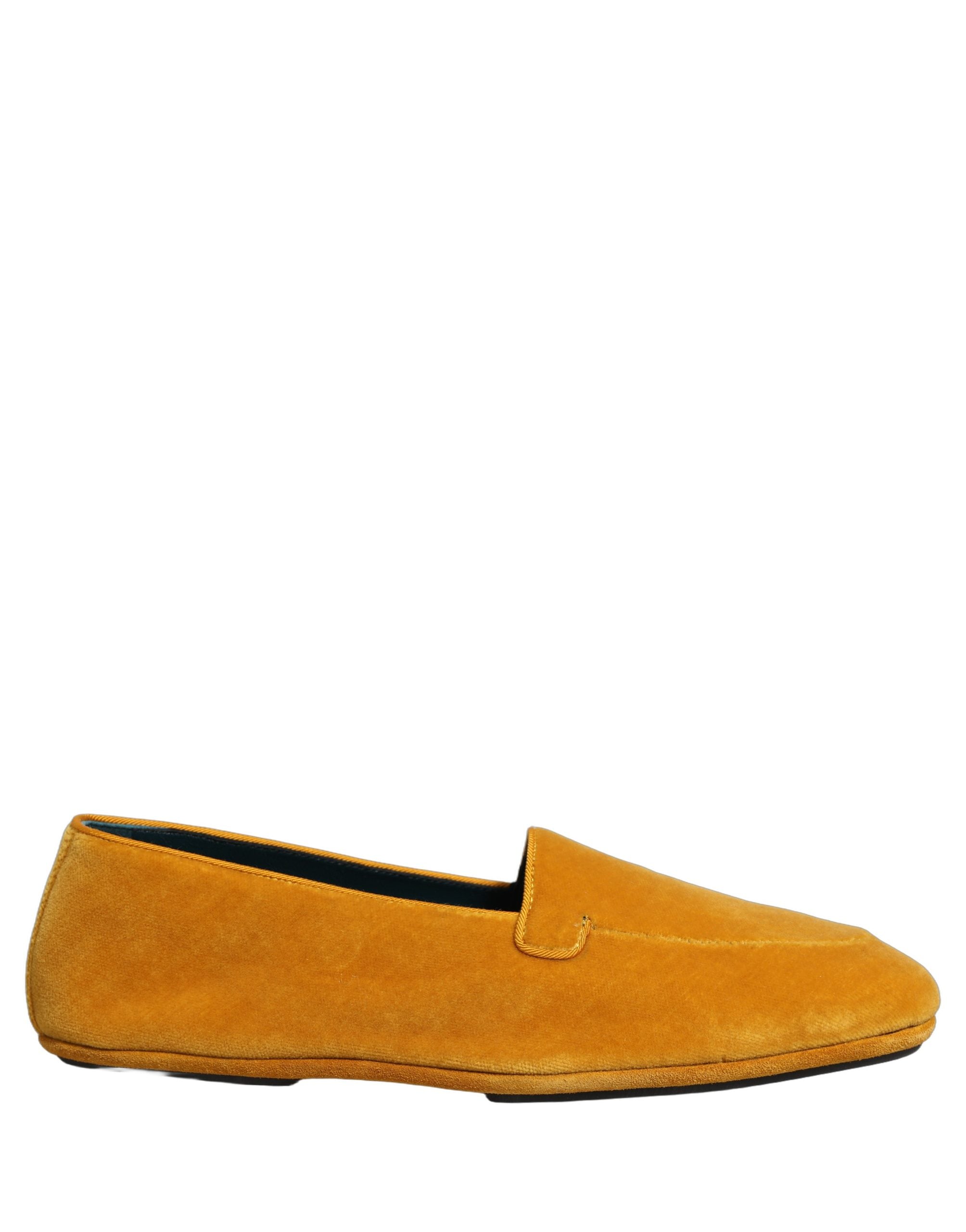 Mocassins pour hommes Dolce & Gabbana en velours jaune, slip-on élégants et confortables, vue de face.