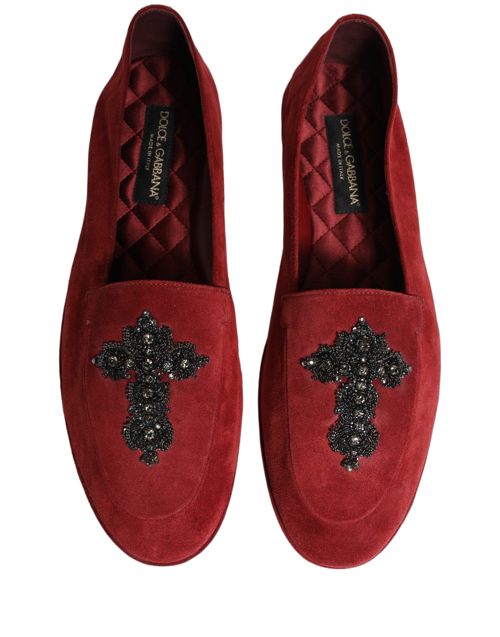 Chaussures mocassins Dolce & Gabbana en daim rouge pour femme, style croisé et slip-on, élégantes et confortables.