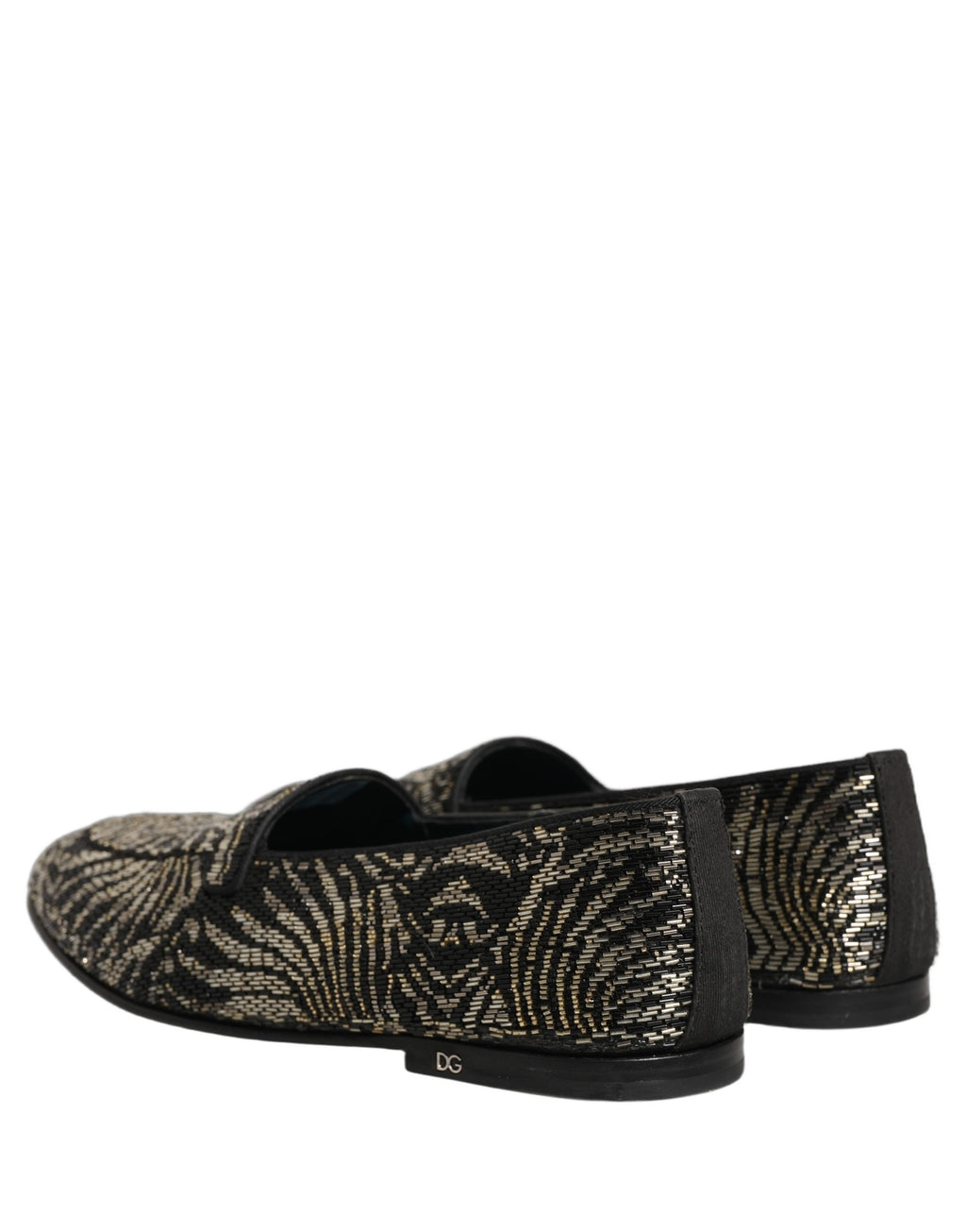 Chaussures mocassins Dolce & Gabbana noir et argentés avec ornements brillants et détails élégants, pour un style sophistiqué.