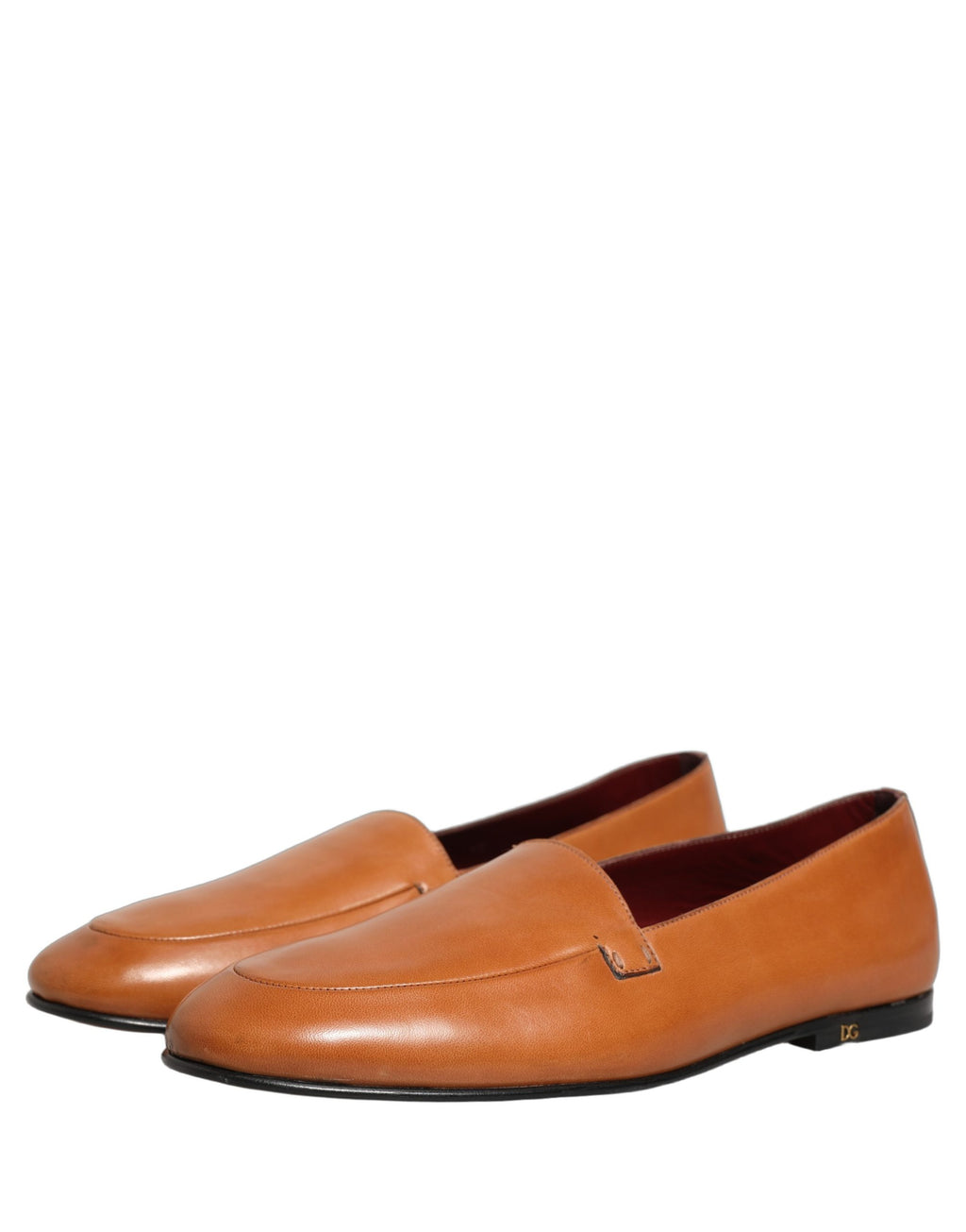 Chaussures mocassins en cuir marron Dolce & Gabbana pour homme, logo en relief, style slip-on élégant et confortable.