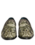 Chaussures mocassins homme Dolce & Gabbana en cuir brun à motif baroque, style slip-on élégant et sophistiqué.
