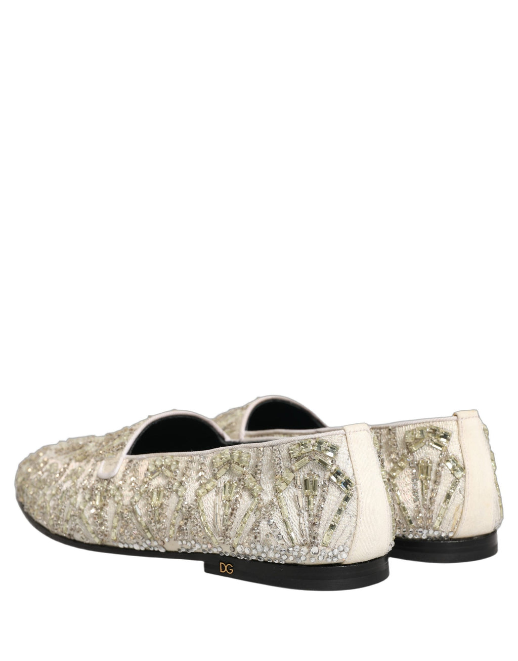 Chaussures loafers Dolce & Gabbana en velours blanc brodé, style élégant et sophistiqué.