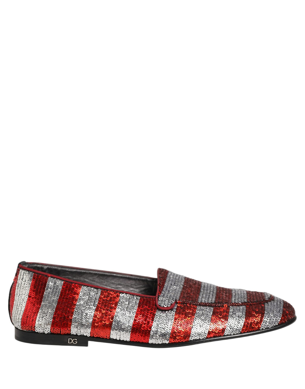 Chaussures Dolce & Gabbana loafers à sequins multicolores avec motif drapeau, style élégant et coloré.