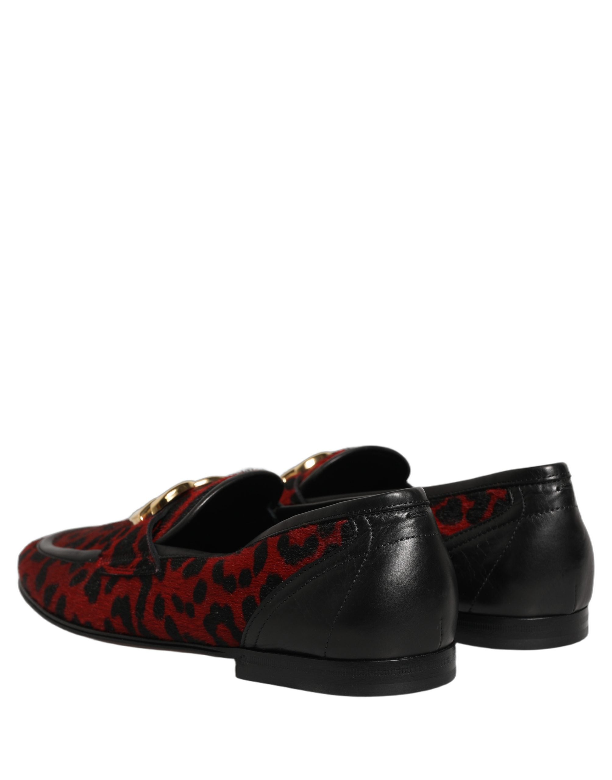 Chaussures mocassins Dolce & Gabbana en cuir pony à imprimé léopard rouge, style élégant et sophistiqué.