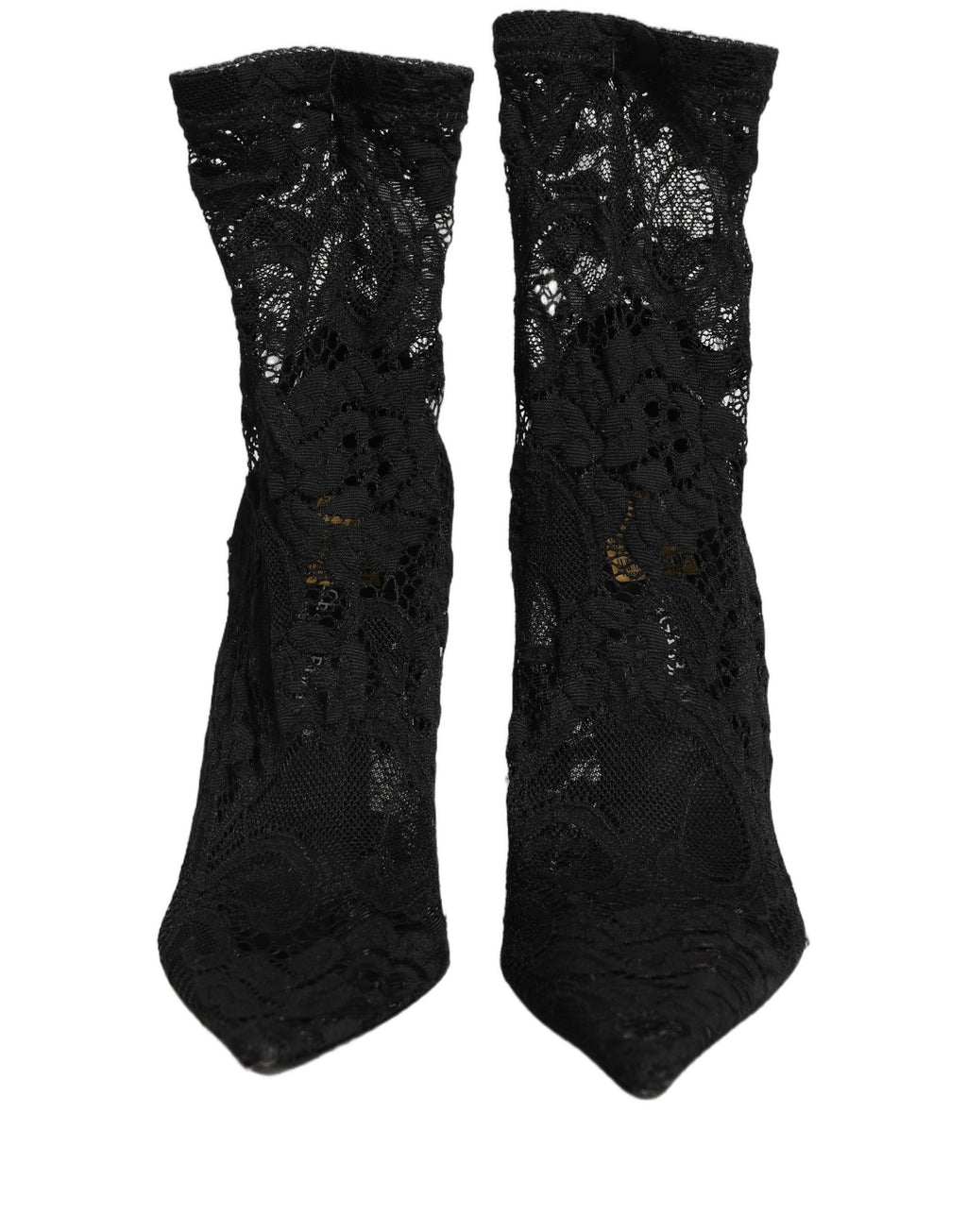Chaussettes noires Dolce & Gabbana avec motifs, associées à des chaussures ou bottines en dentelle Taormina, élégantes et sophistiquées.