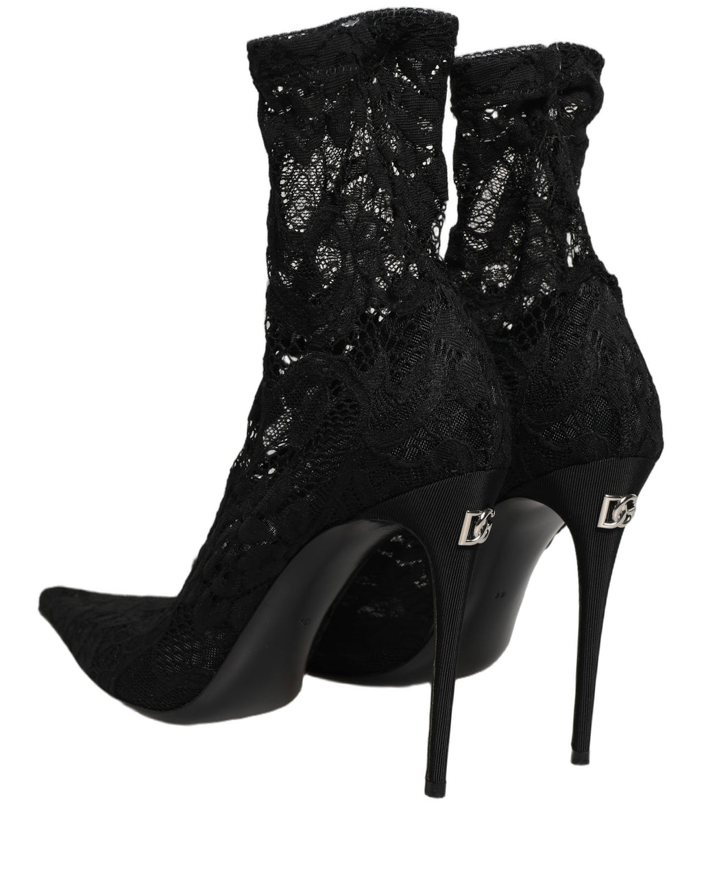 Chaussettes noires Dolce & Gabbana avec détails en dentelle, portées avec des bottes ou des chaussures Taormina Lace Pumps.