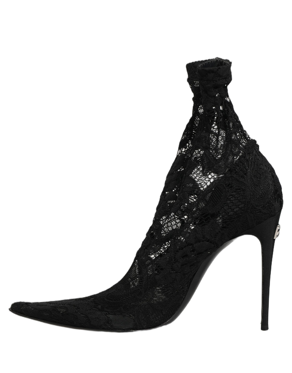 Chaussettes noires Dolce & Gabbana avec détails en dentelle, associées à des bottines élégantes Taormina en cuir.