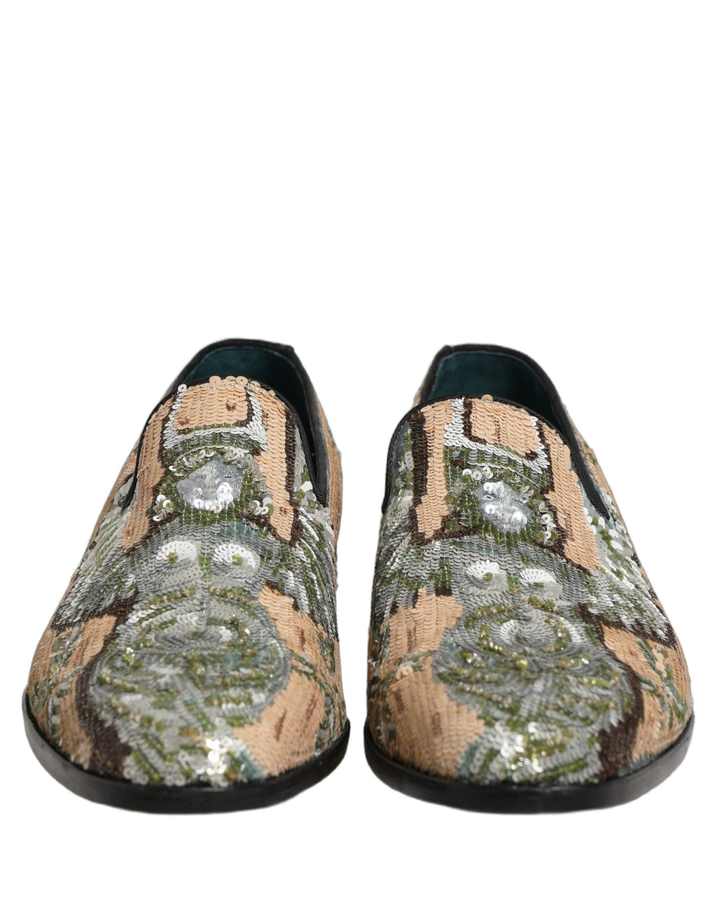 Chaussures loafers Dolce & Gabbana en daim beige avec broderie à sequins, élégantes et sophistiquées.
