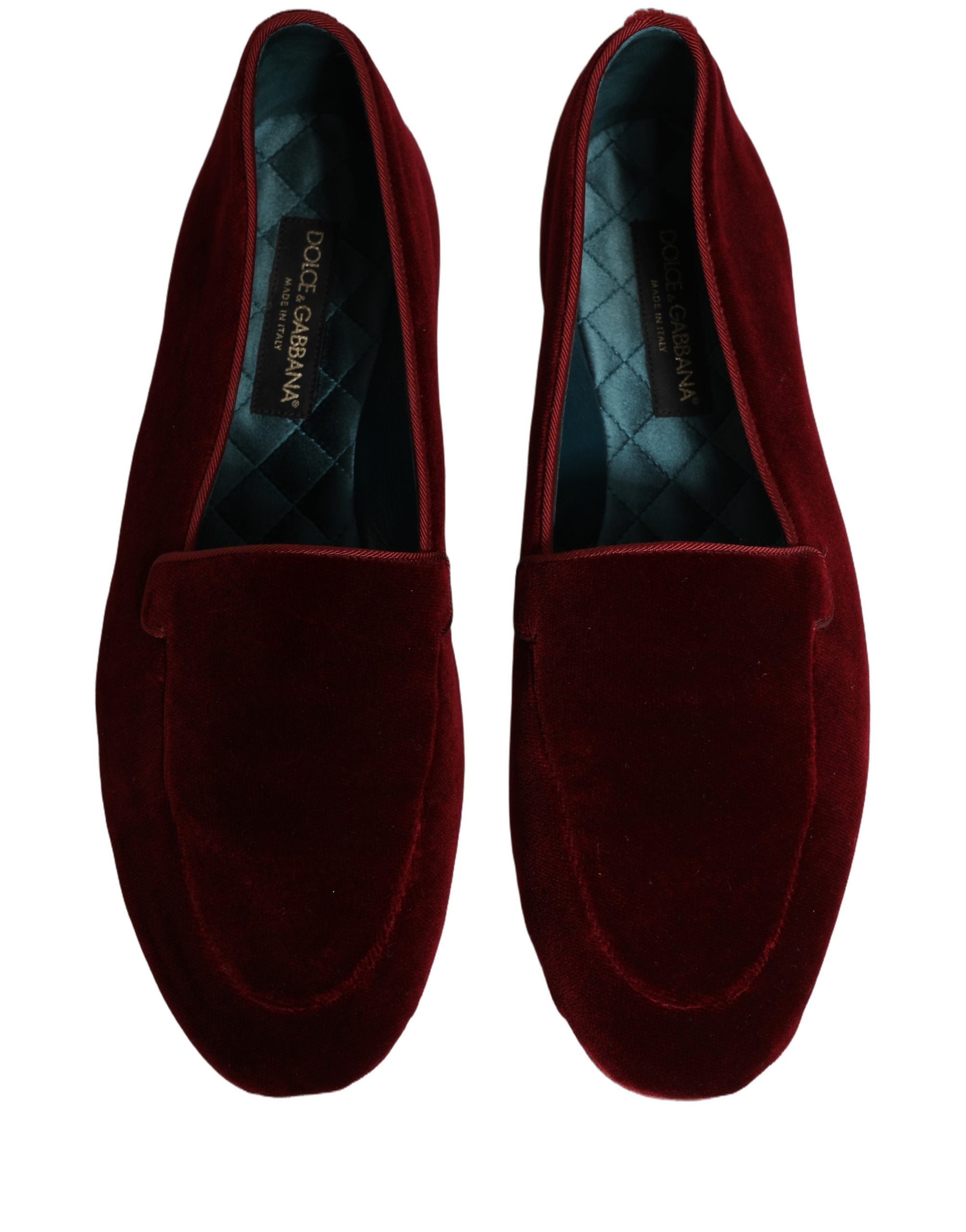 Chaussures mocassins pour homme Dolce & Gabbana en velours bordeaux, slip-on élégants et confortables.