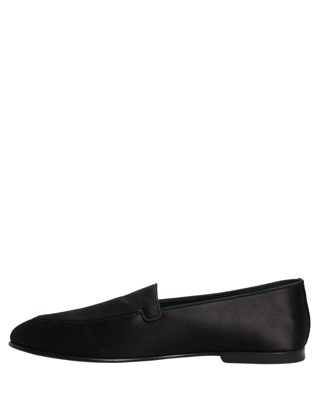 Chaussures mocassins Dolce & Gabbana en satin noir avec logo, style slip-on élégants pour femmes.