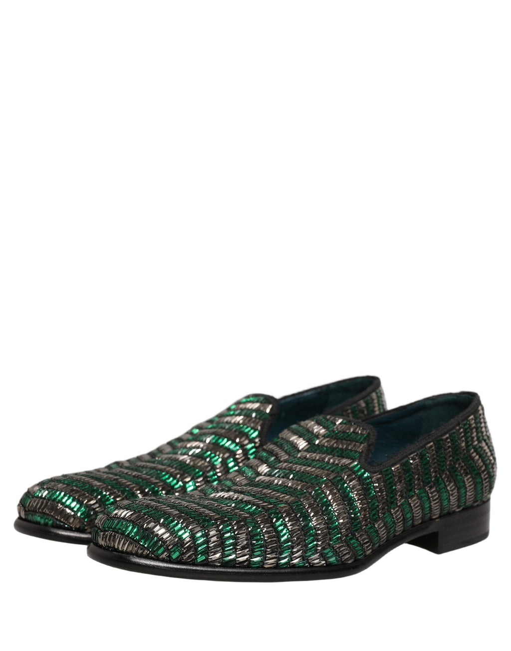 Chaussures loafers Dolce & Gabbana en argent et vert avec embellissements, style élégant en cuir pour femmes.