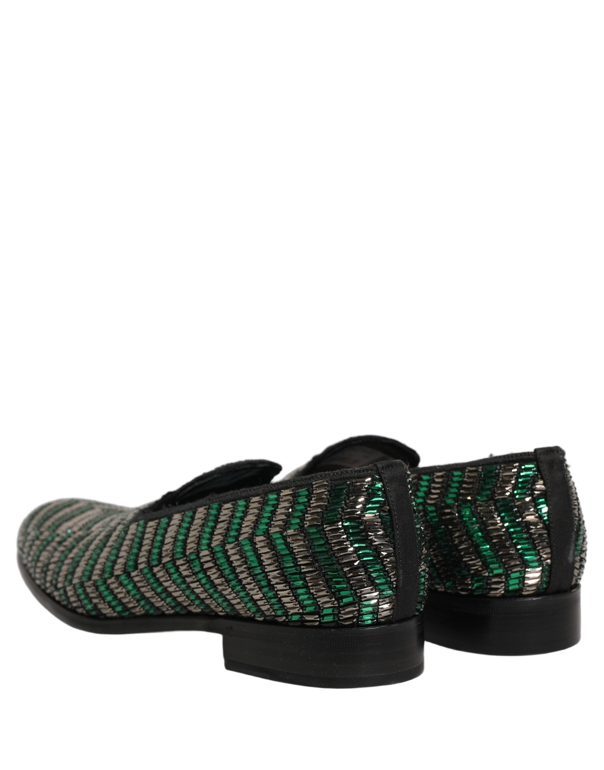Chaussures mocassins Dolce & Gabbana en argent et vert avec embellissements, style élégant et sophistiqué, vue de face.