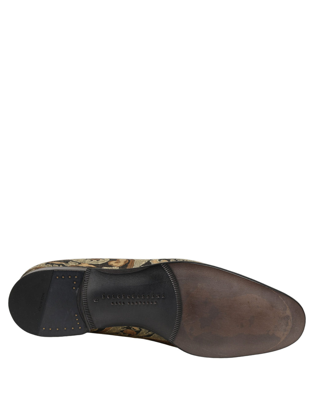 Chaussures mocassins hommes Dolce & Gabbana en brocart doré, style slip-on élégant et sophistiqué.