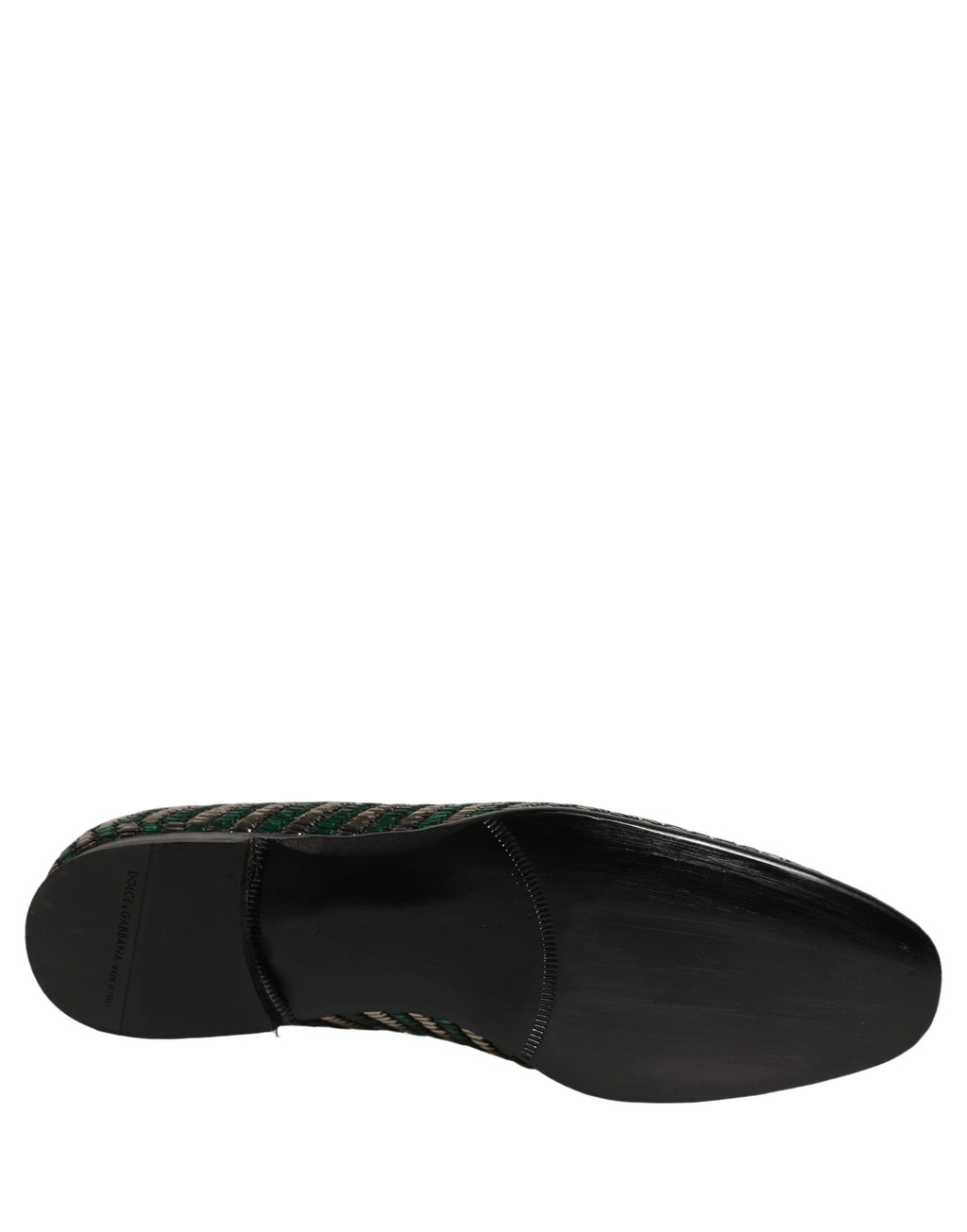 Chaussures mocassins Dolce & Gabbana en argent et vert ornées de détails brillants, élégantes et sophistiquées.