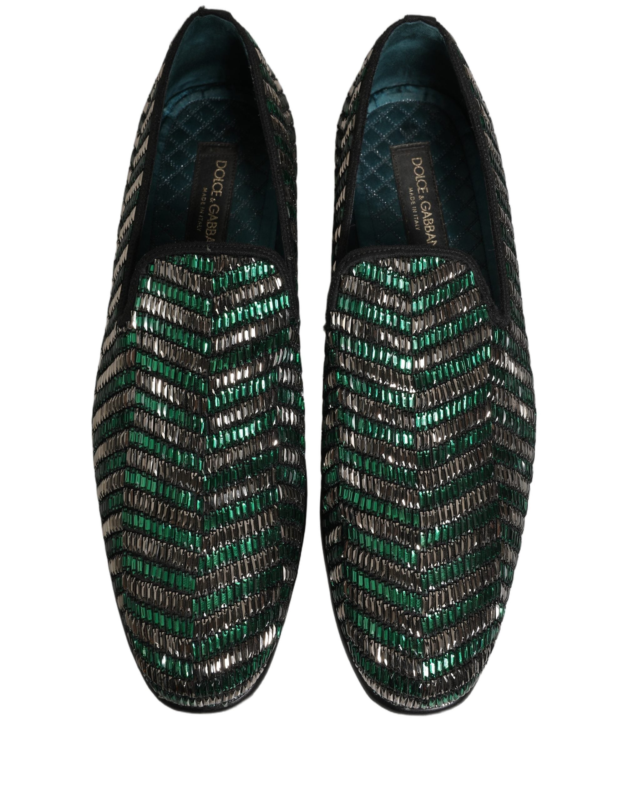 Chaussures loafers Dolce & Gabbana en argent et vert ornées de broderies et embellissements élégants.