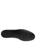 Chaussures loafers en cuir argenté Dolce & Gabbana avec logo DG, style slip-on, vue de face.