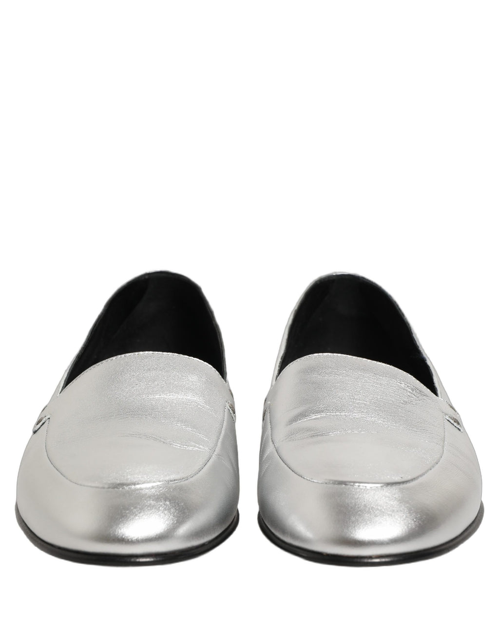 Chaussures mocassins en cuir argenté Dolce & Gabbana avec logo DG, style slip-on et design élégant.