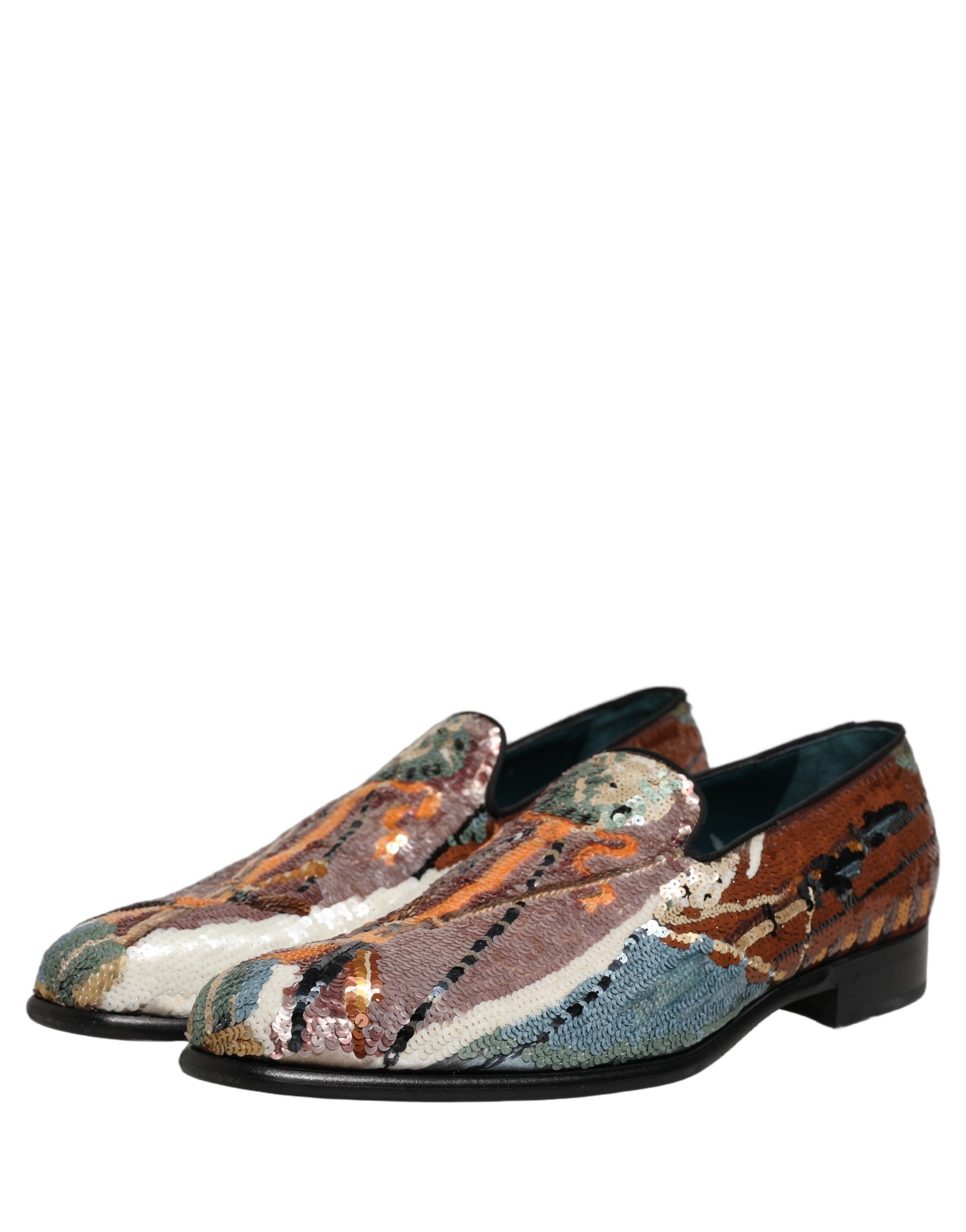 Chaussures mocassins Dolce & Gabbana à sequins brodés multicolores, style élégant et coloré pour femmes.