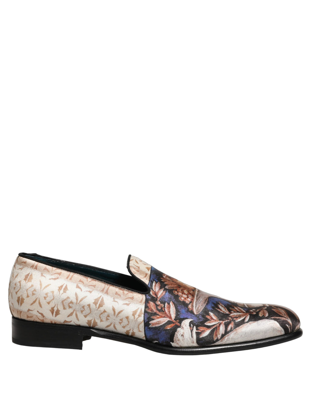 Chaussures loafers en velours Dolce & Gabbana à motif fruit multicolore, élégantes et colorées, pour un style chic.