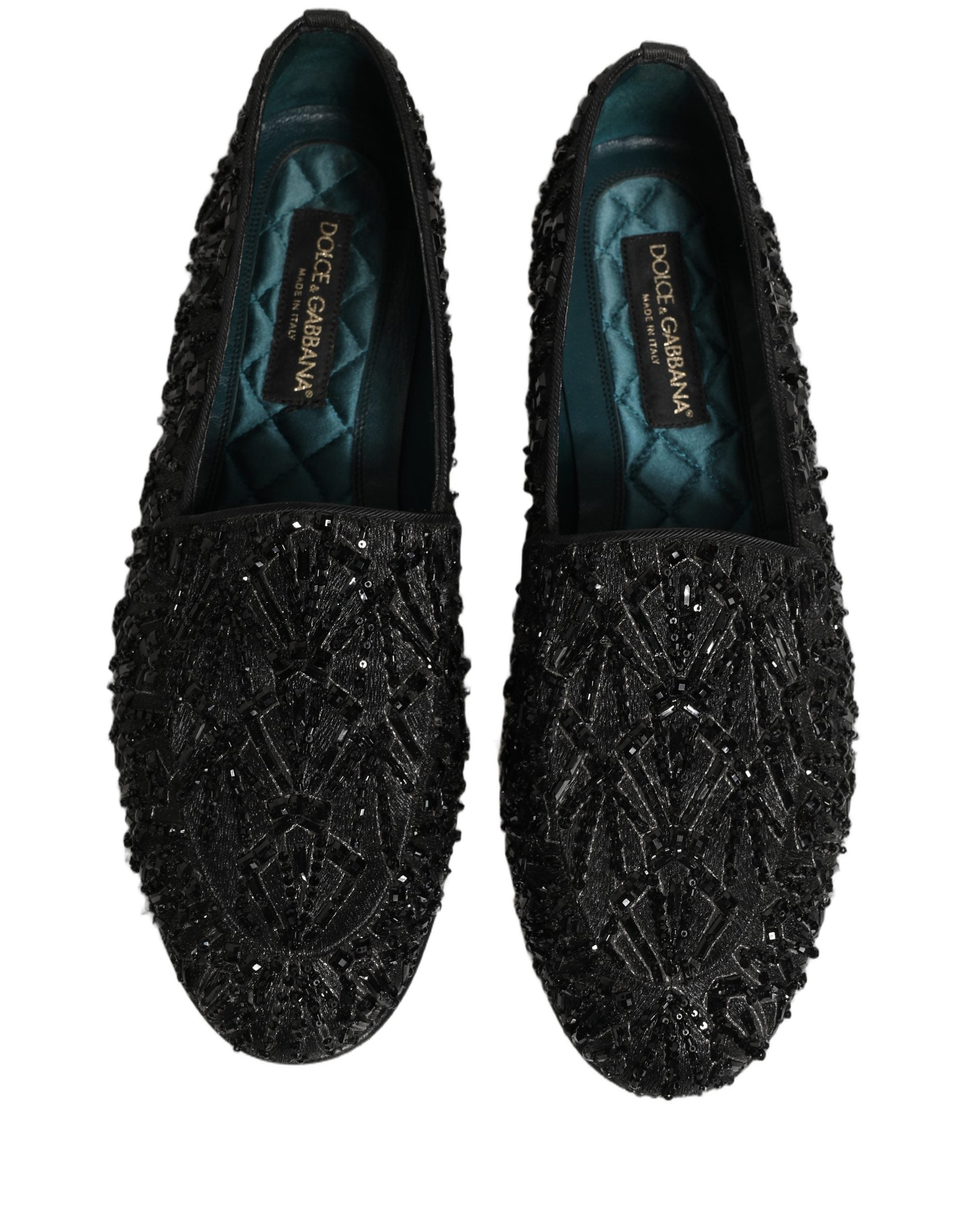Chaussures loafers Dolce & Gabbana en velours noir brodé, élégantes et sophistiquées, vues de côté sur fond blanc.