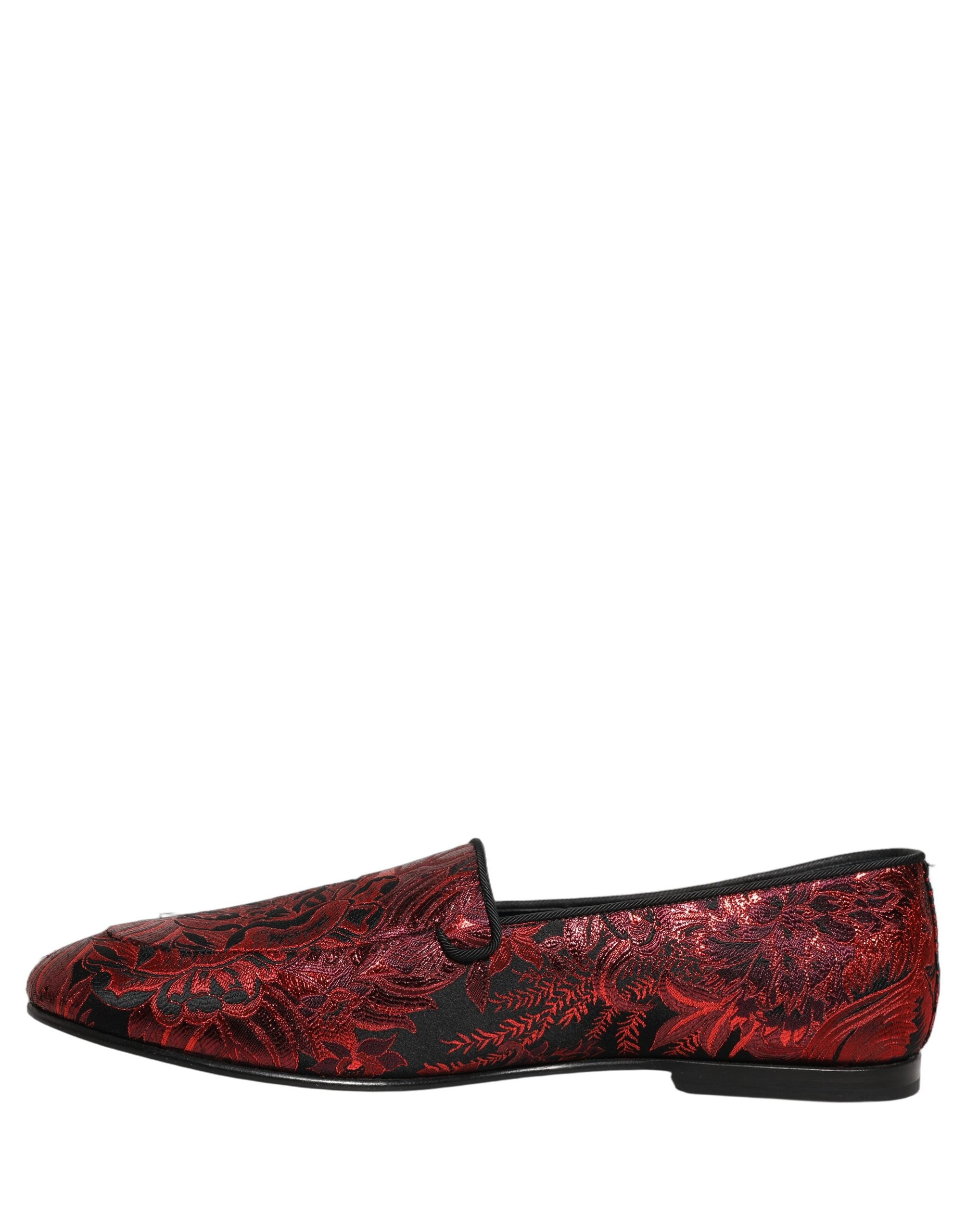 Chaussures mocassins Dolce & Gabbana en jacquard floral rouge, style slip-on, élégantes et confortables pour homme.