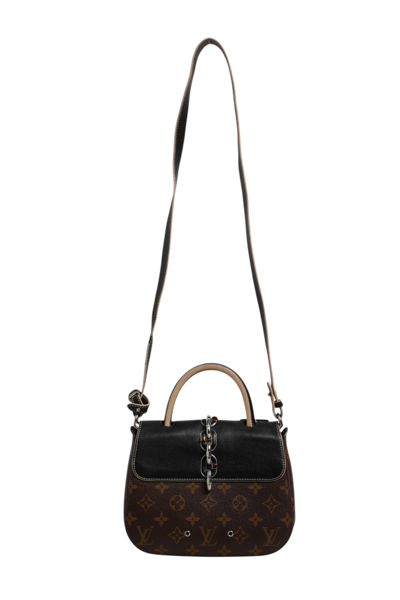 Sac à main Louis Vuitton Calfskin Monogram Chain It Bag PM noir, avec chaîne en métal et logo LV visible.