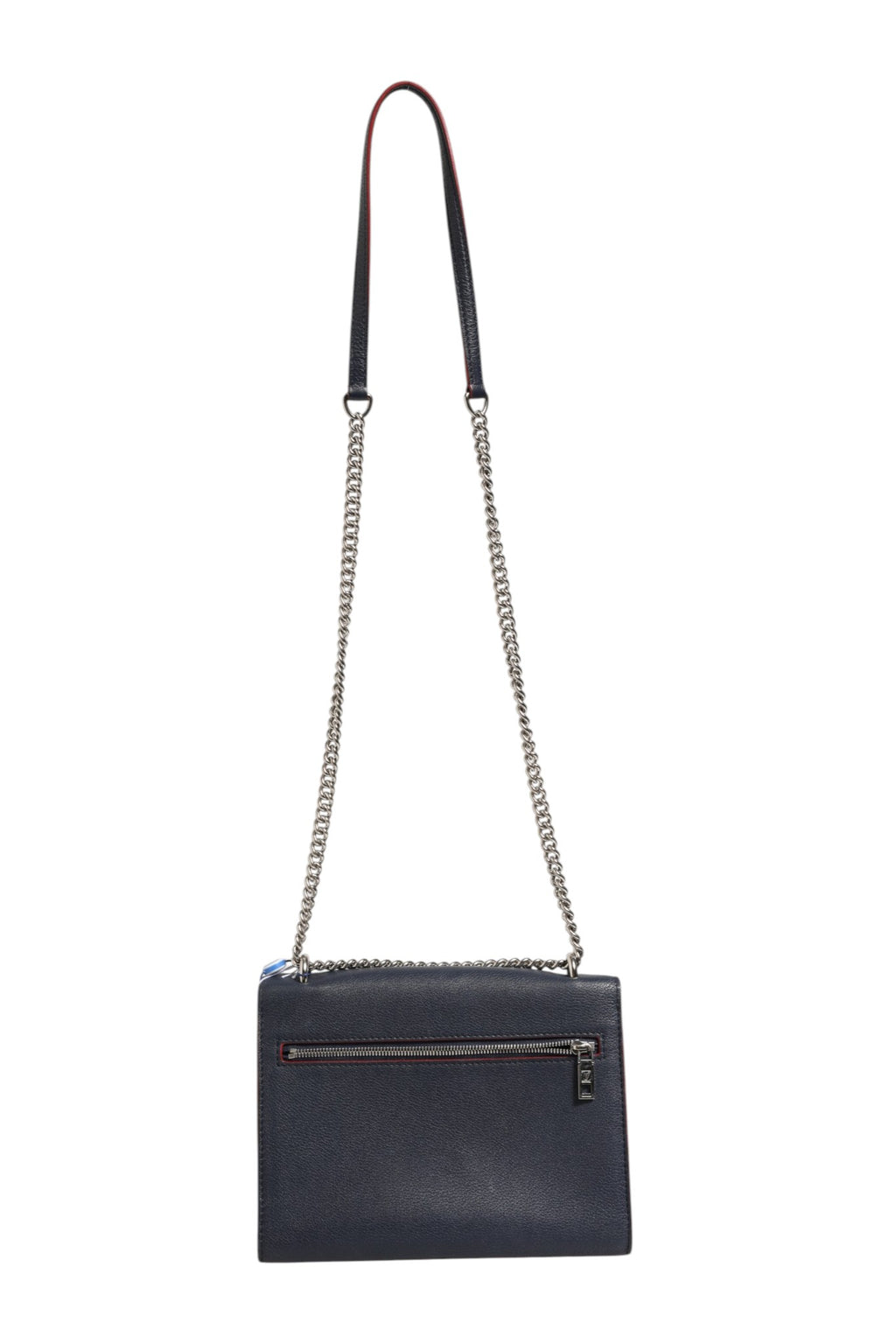 Sac à bandoulière en cuir Louis Vuitton Mylockme avec chaîne, élégant et sophistiqué, visible avec détails en cuir et métal.