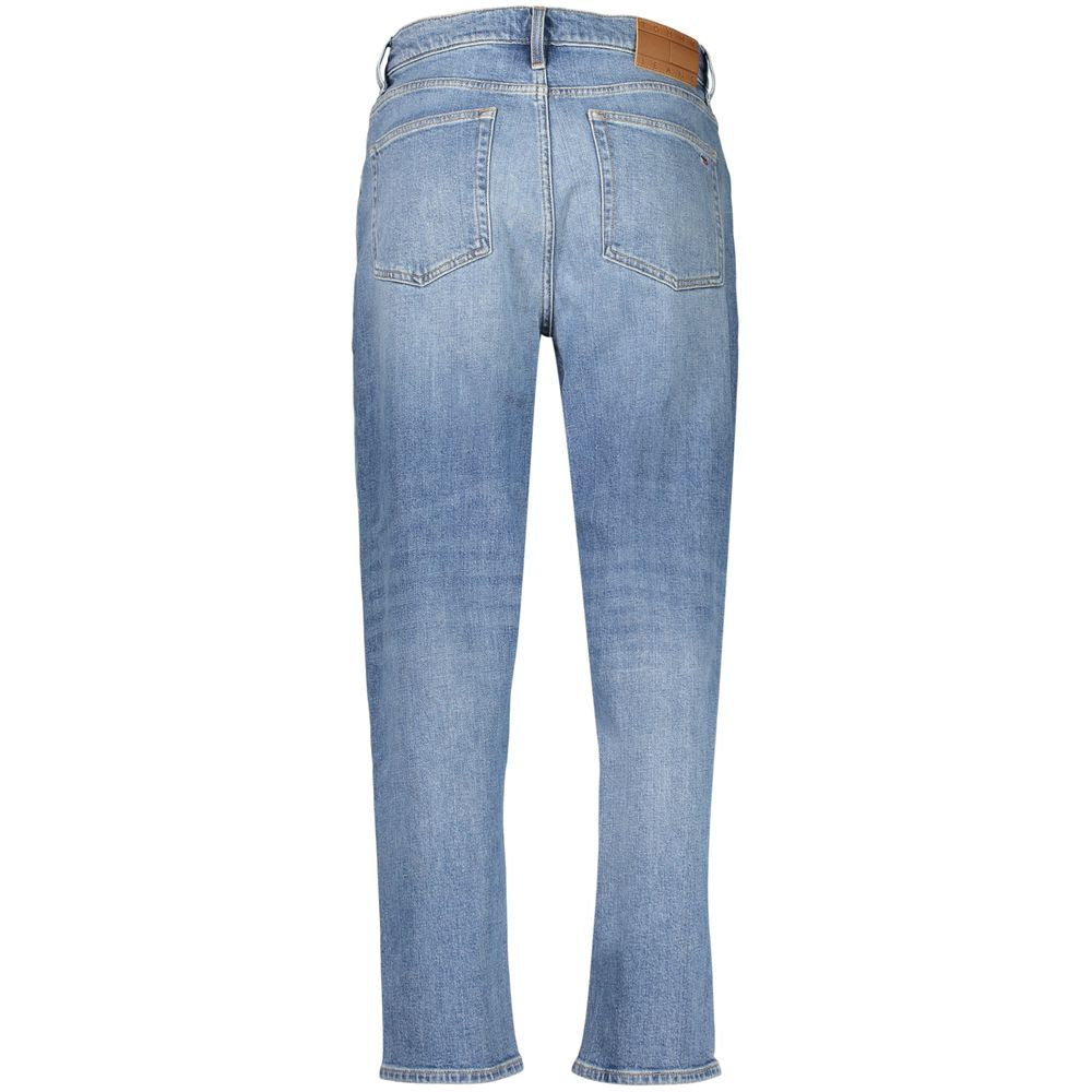 Jeans en coton bleus pour femmes de la marque Tommy Hilfiger, coupe classique et détails modernes visibles sur l’image.