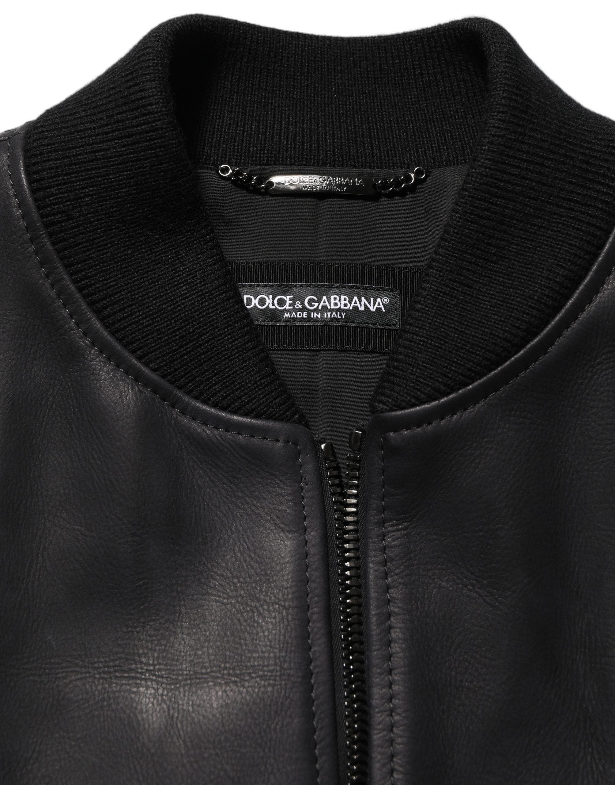 Veste en cuir noir Dolce & Gabbana pour homme, veste de motard avec fermeture éclair complète, style élégant et robuste.