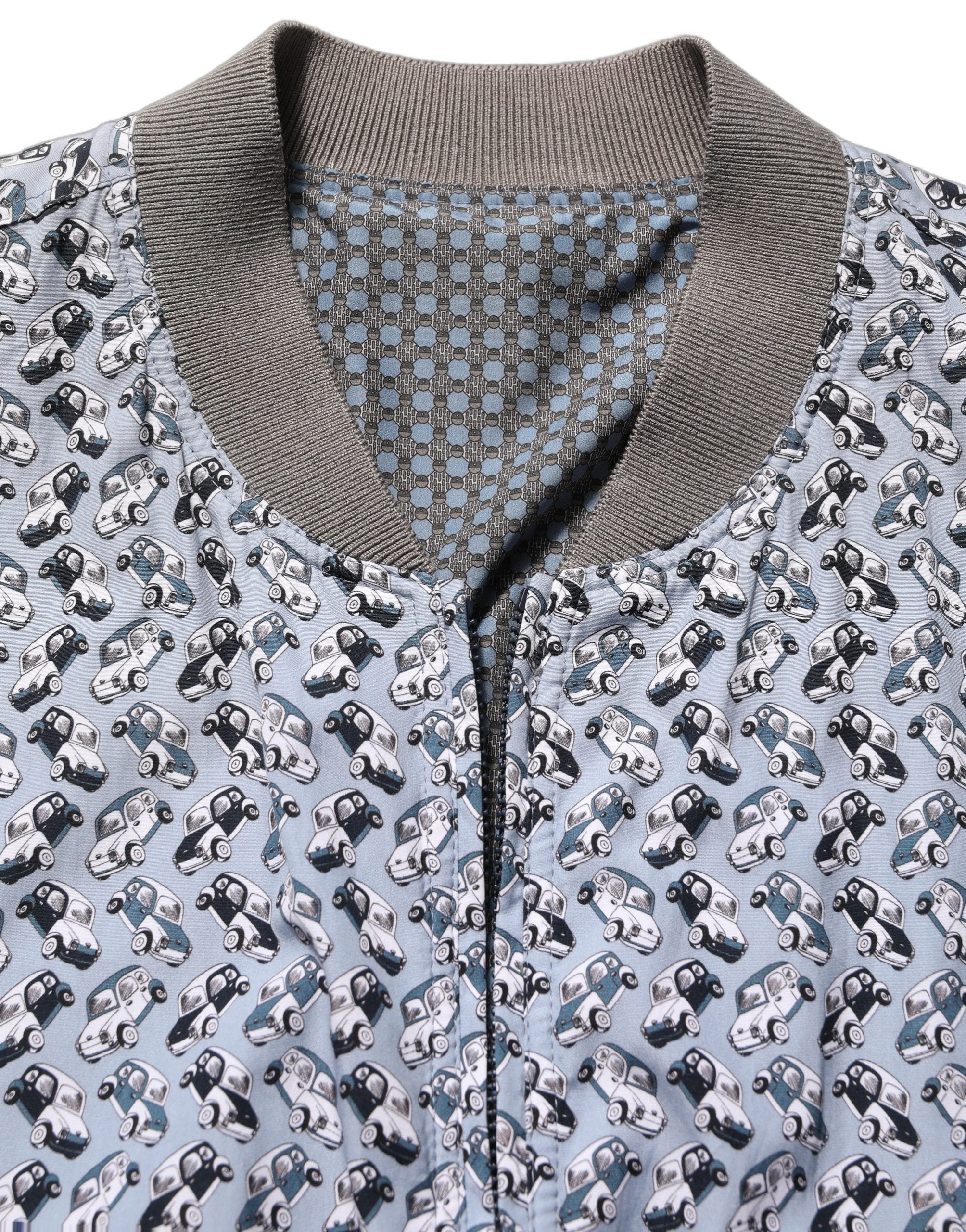 Veste bomber en coton imprimé voiture Dolce & Gabbana Light Blue, style décontracté avec motif coloré et fermeture éclair.