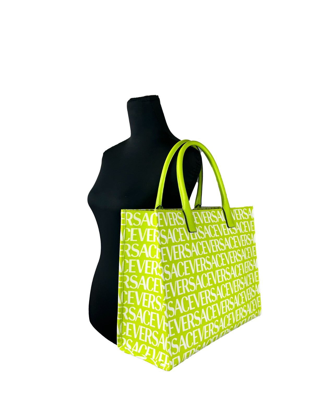 Grand sac cabas en toile de canvas avec logo Medusa de Versace, design élégant et spacieux pour un style sophistiqué.