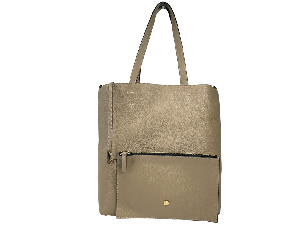 Sac Tote en cuir Versace Medusa grand format avec pochette, design élégant et logo emblématique visible.