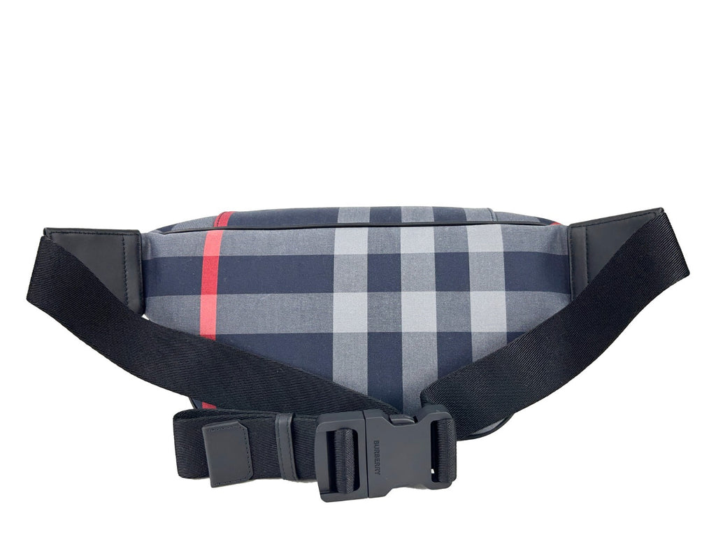 Sac banane Burberry Sonny à motif check moyen, ceinture mode avec design classique et logo emblématique.