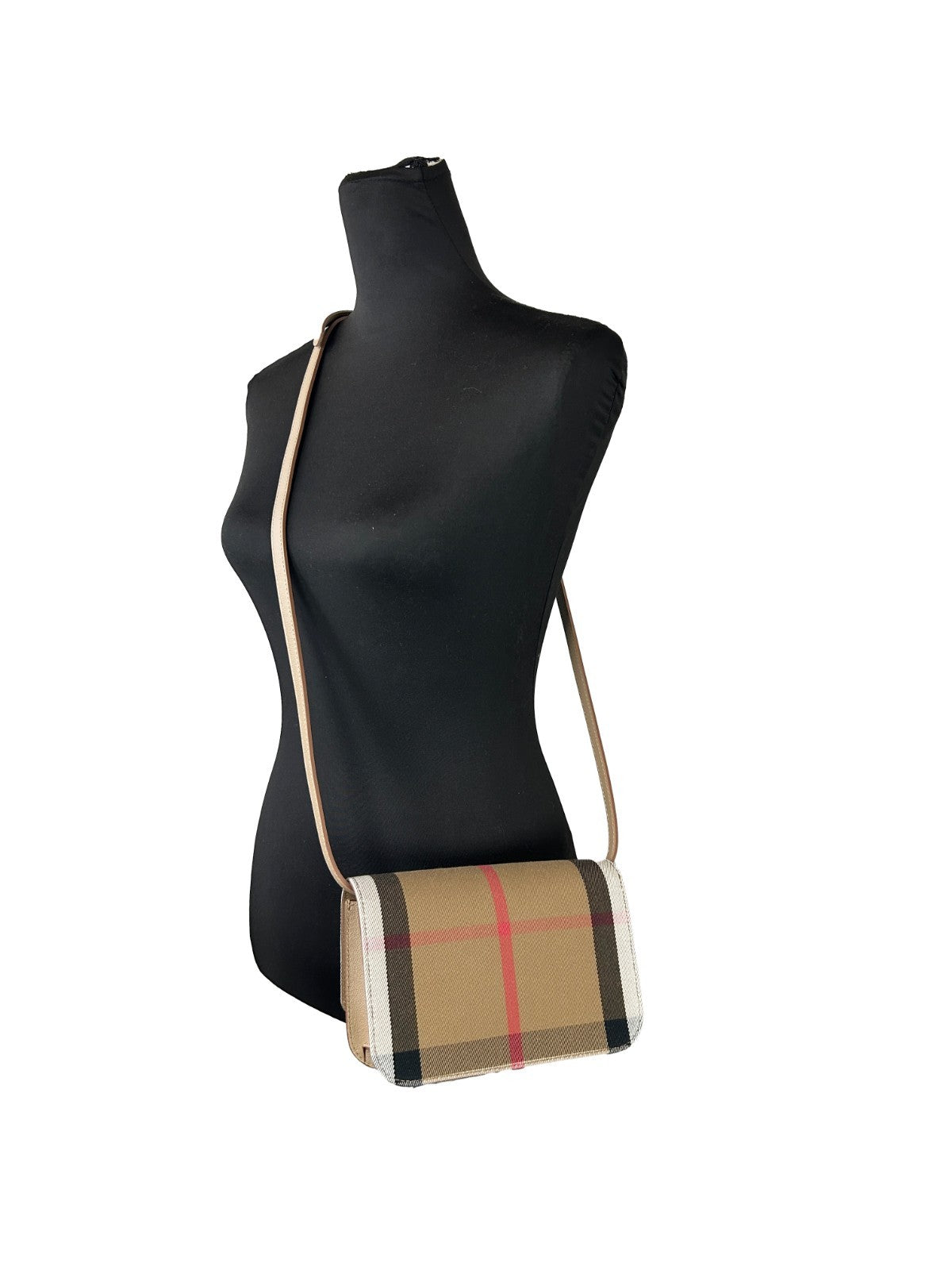 Sac à bandoulière en cuir noir Burberry Madison Small avec motif à carreaux, petit sac élégant et pratique.