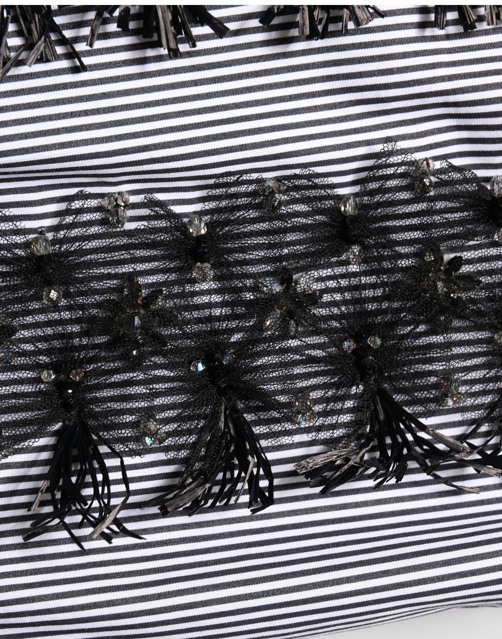 Pantalon à rayures noires et gris avec embellissements Dolce & Gabbana, pantalon élégant en tissu à pinstripes.