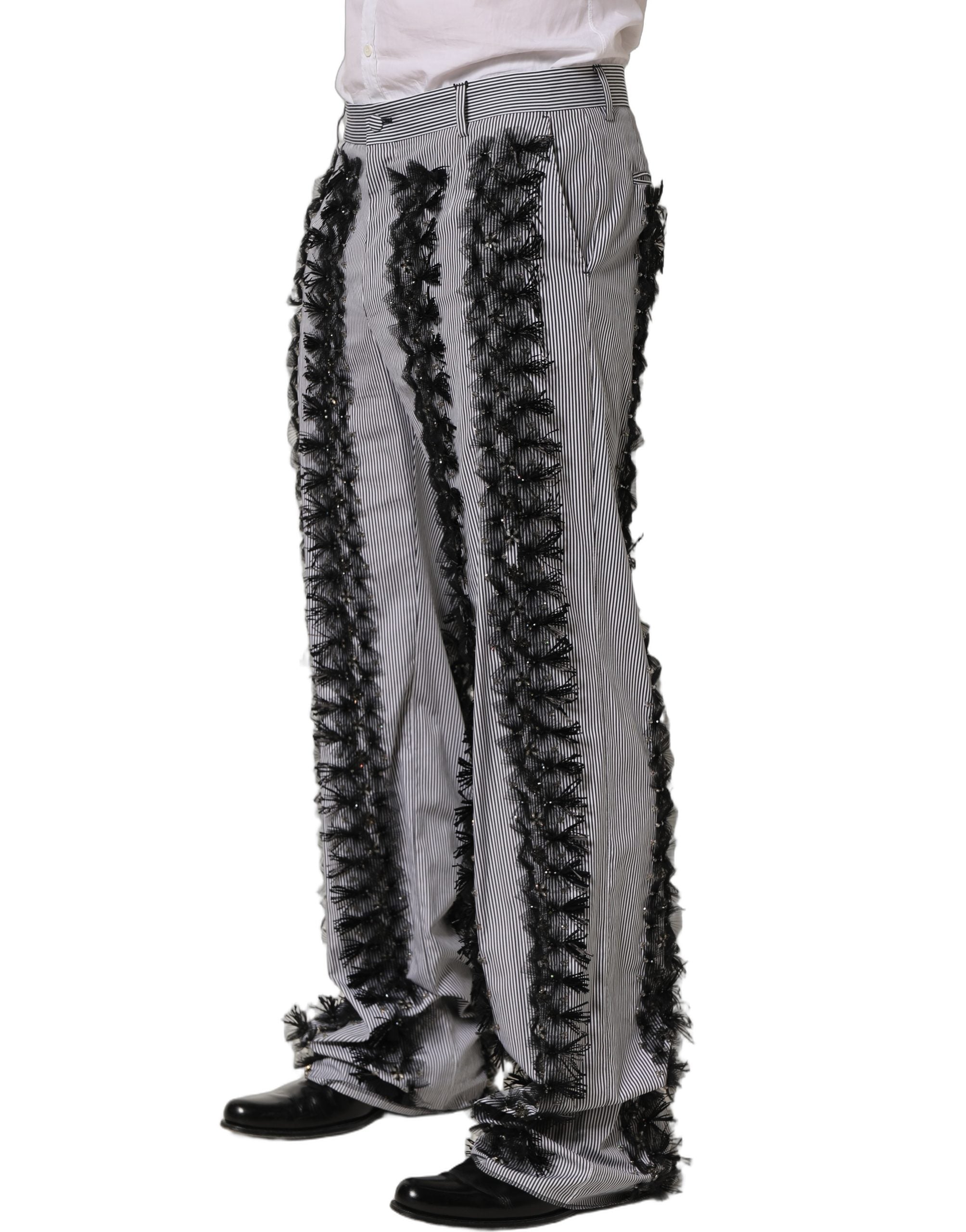Pantalon Dolce & Gabbana à rayures noires et grises avec embellissements, pantalon de costume élégant pour femmes.