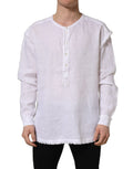 Chemise blanche en lin Dolce & Gabbana à manches longues avec logo, style décontracté et élégant, vue de face.