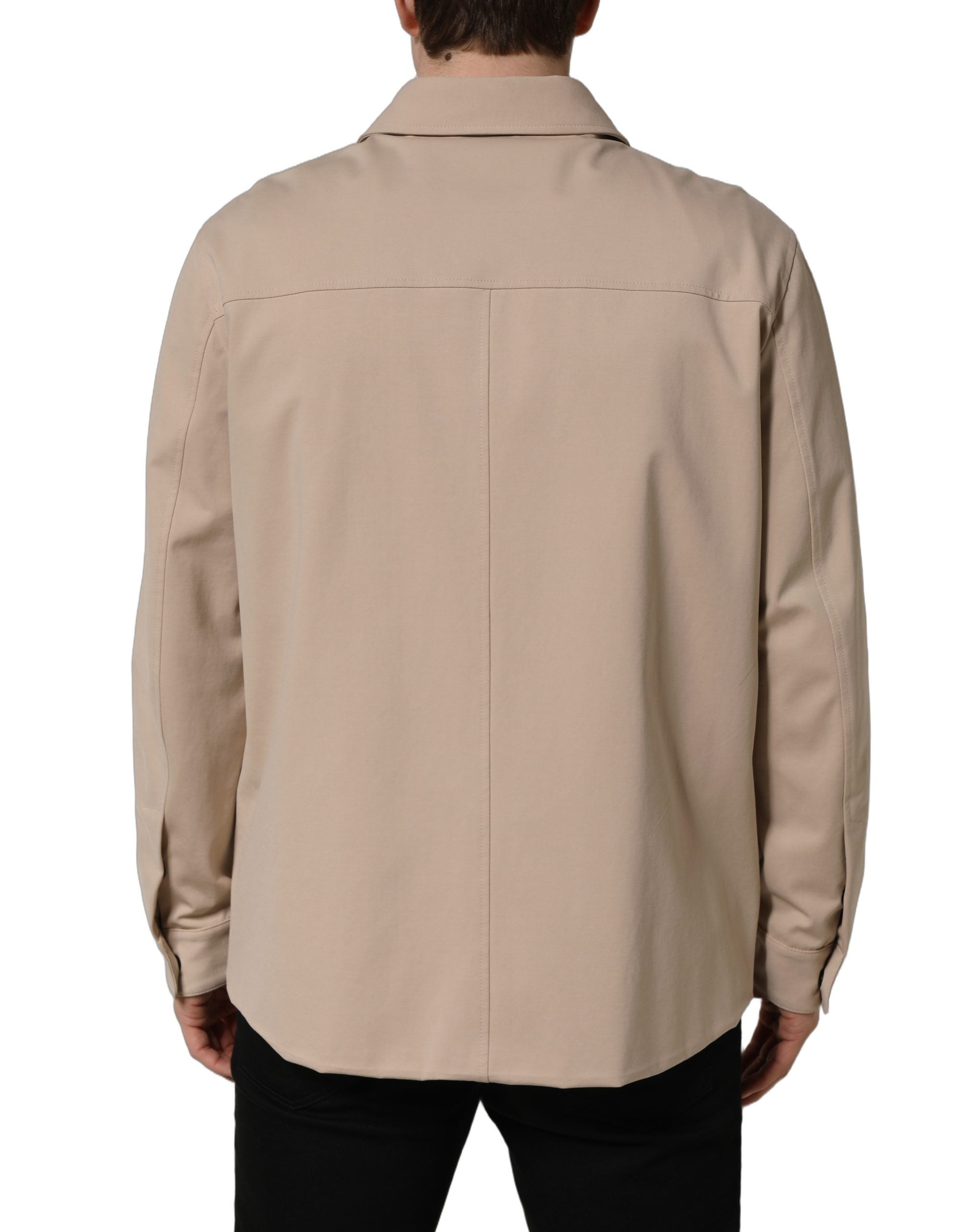 Chemise overshirt beige Dolce & Gabbana en coton pour hommes, logo visible, style décontracté et élégant.