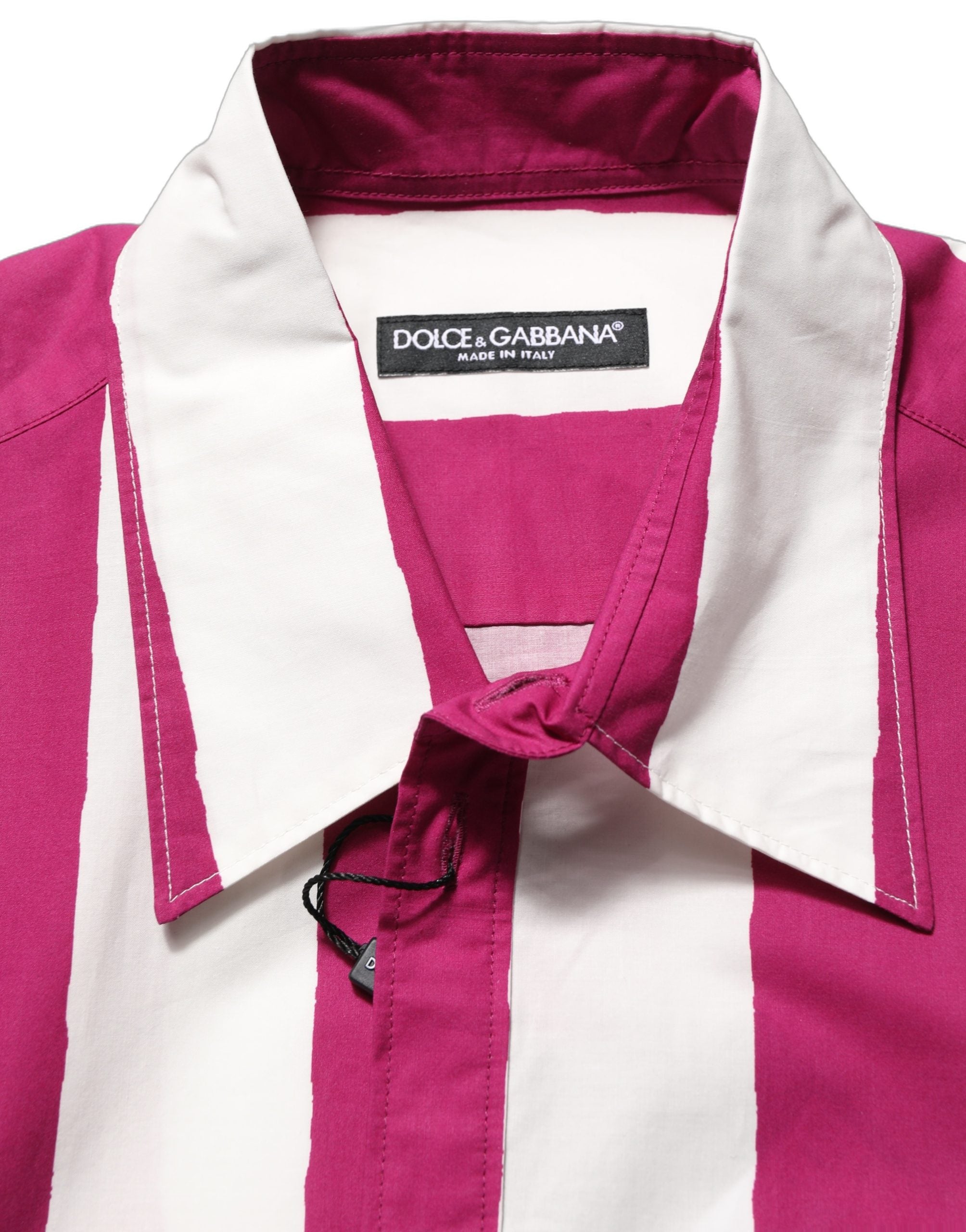Chemise à manches courtes pour homme Dolce & Gabbana blanche avec rayures marron et blanches, élégante et décontractée.