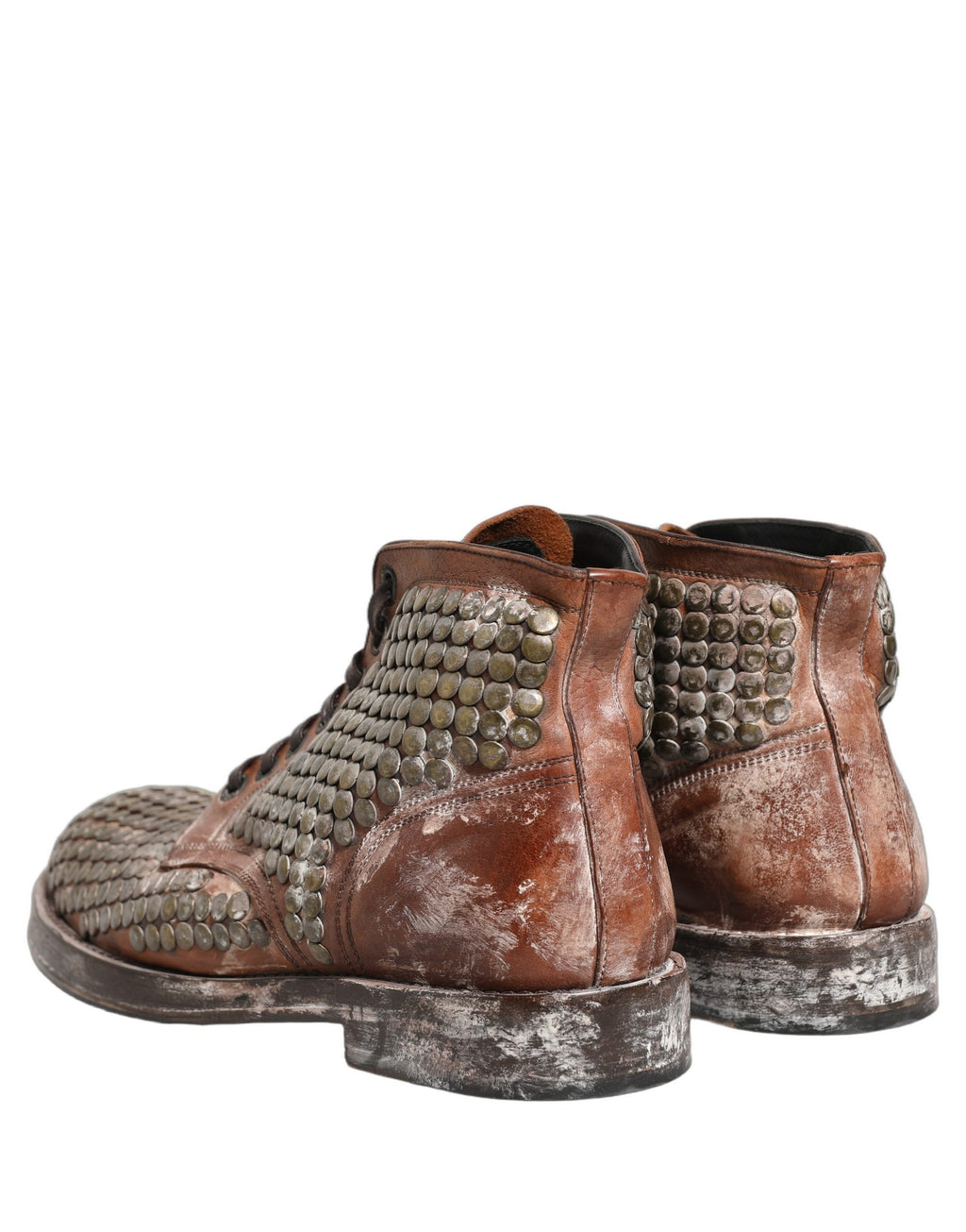 Bottines en cuir marron Dolce & Gabbana avec studs, style runway, chaussures élégantes pour femme.